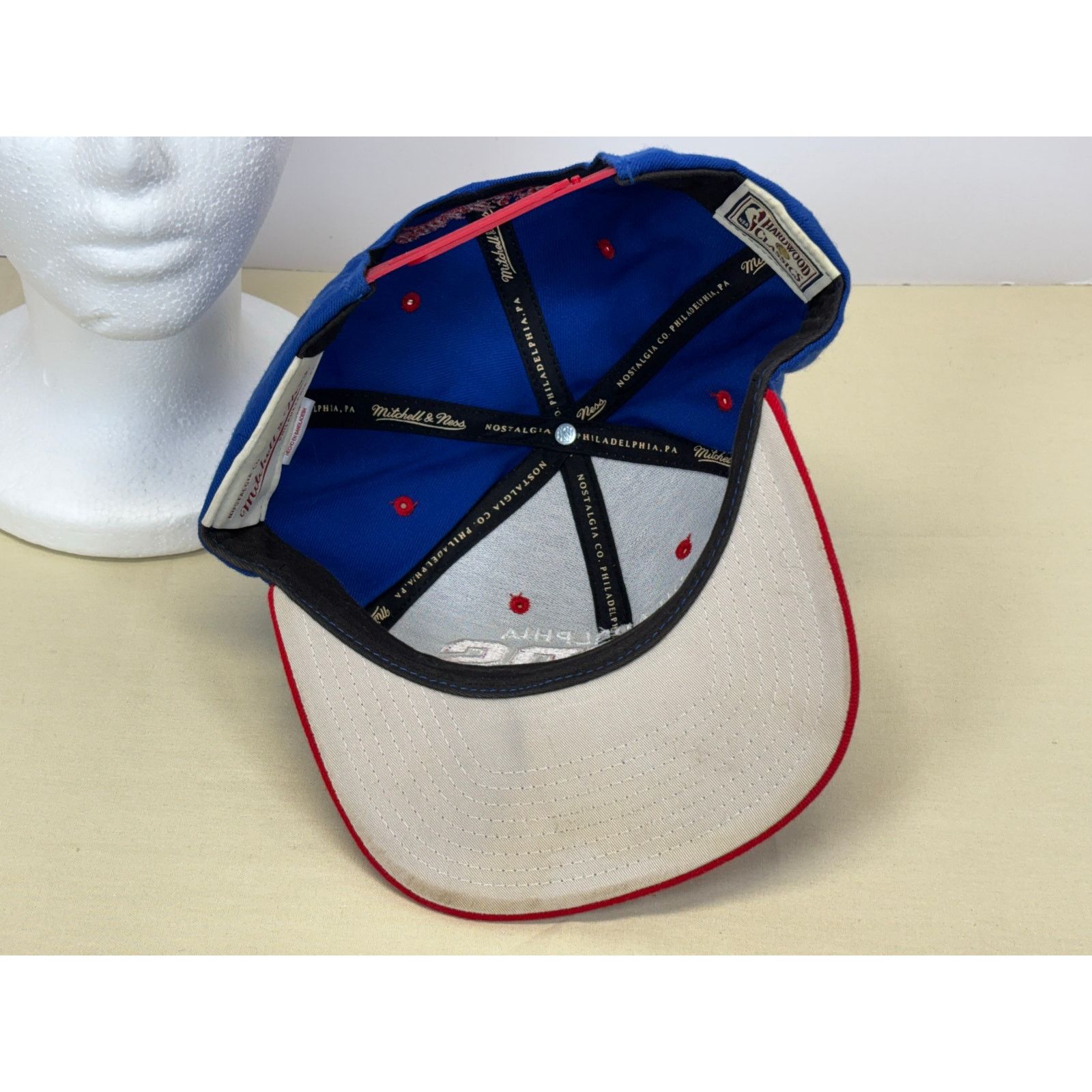 Mitchell & Ness Philadelphia 76ers Mitchell and Ness Classic Hardwood Hat Size ONE SIZE - 6 Thumbnail