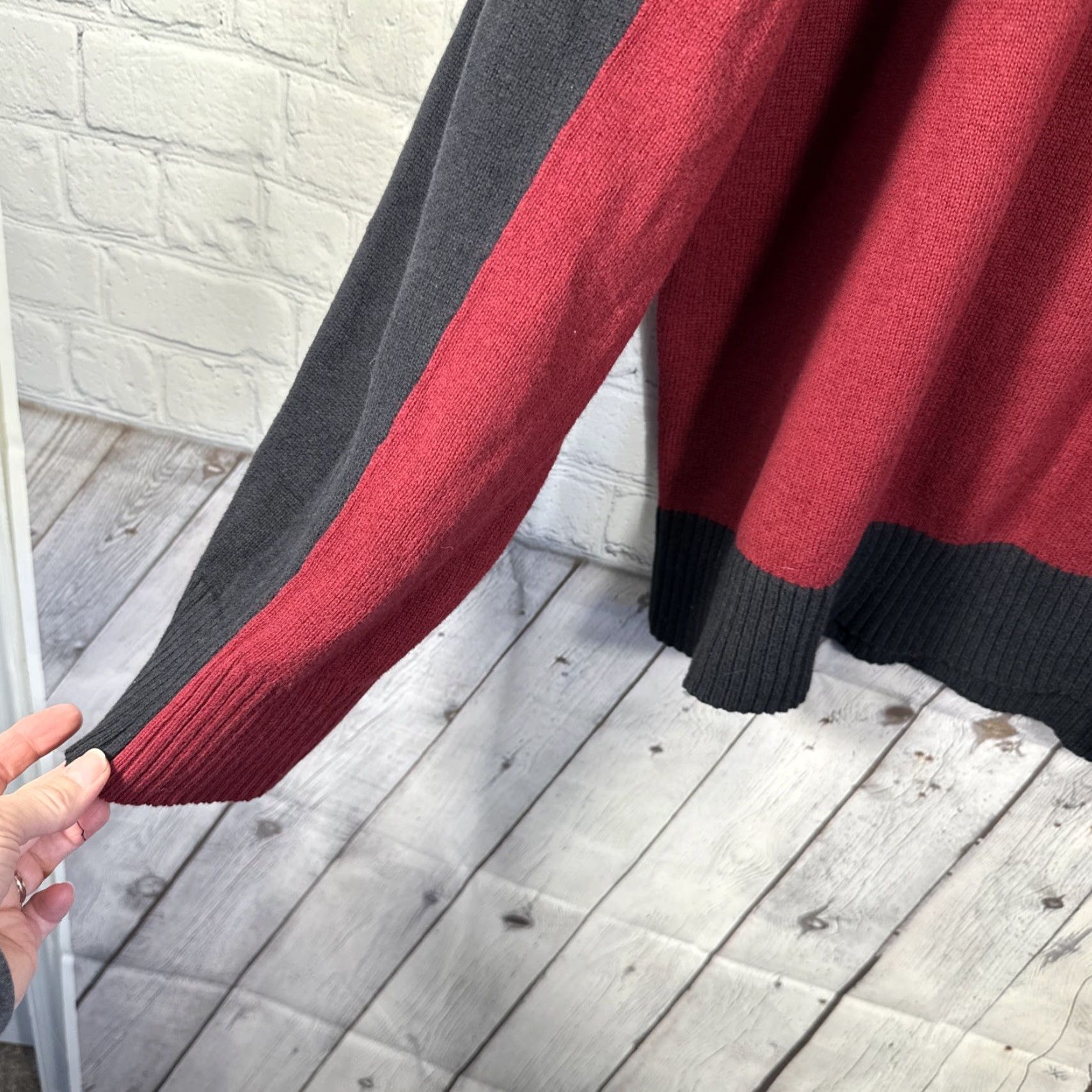 Tommy Hilfiger Tommy Hilfiger Sweater Logo Spellout Crewneck 2XL Men Blue Red Colorblock Knit Wool Cotton Size US XXL / EU 58 / 5 - 3 Thumbnail