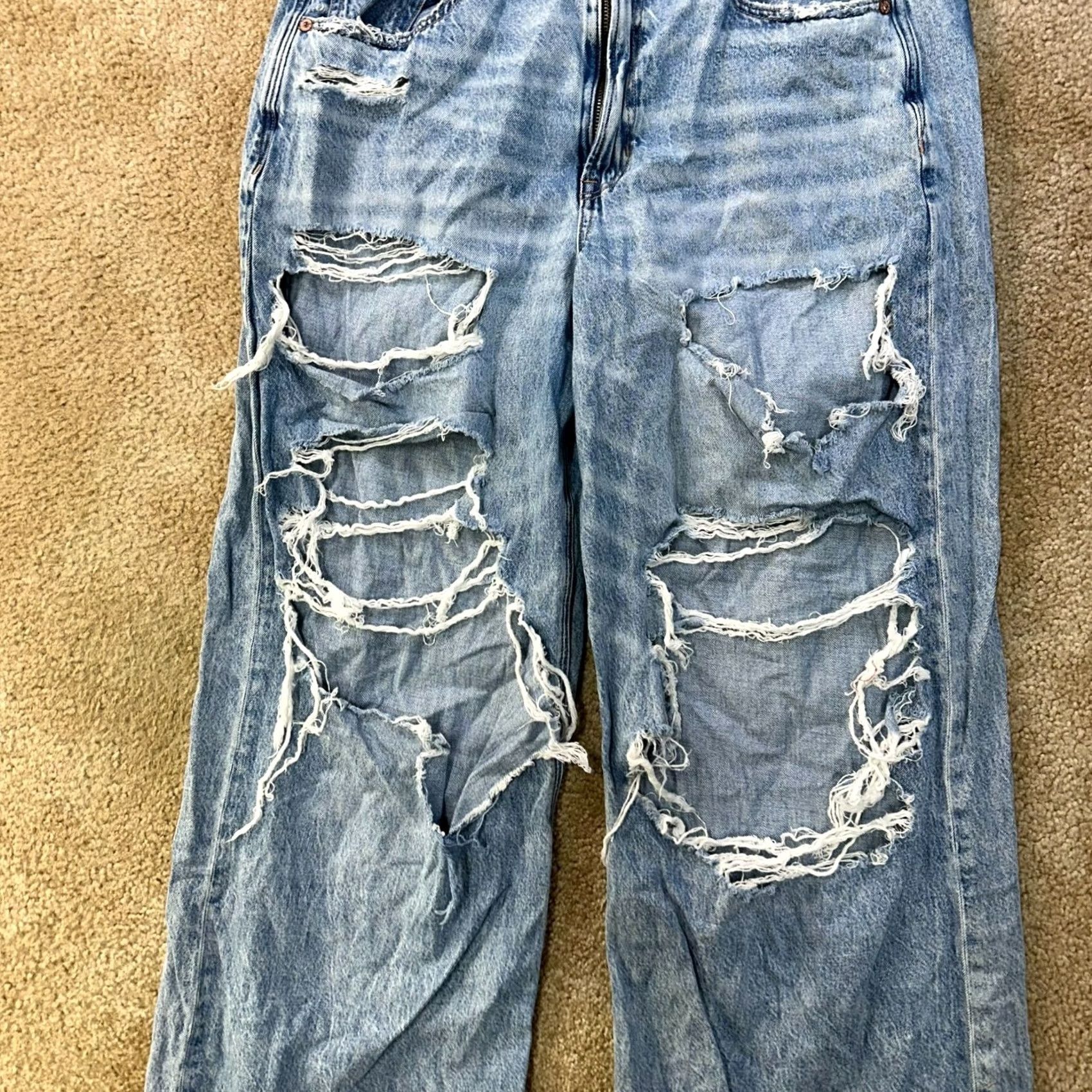American Eagle Outfitters American Eagle Jeans Women 14 Blue Denim Super High Baggy Wide Leg ripped Size 36" / US 14 / IT 50 - 2 Thumbnail