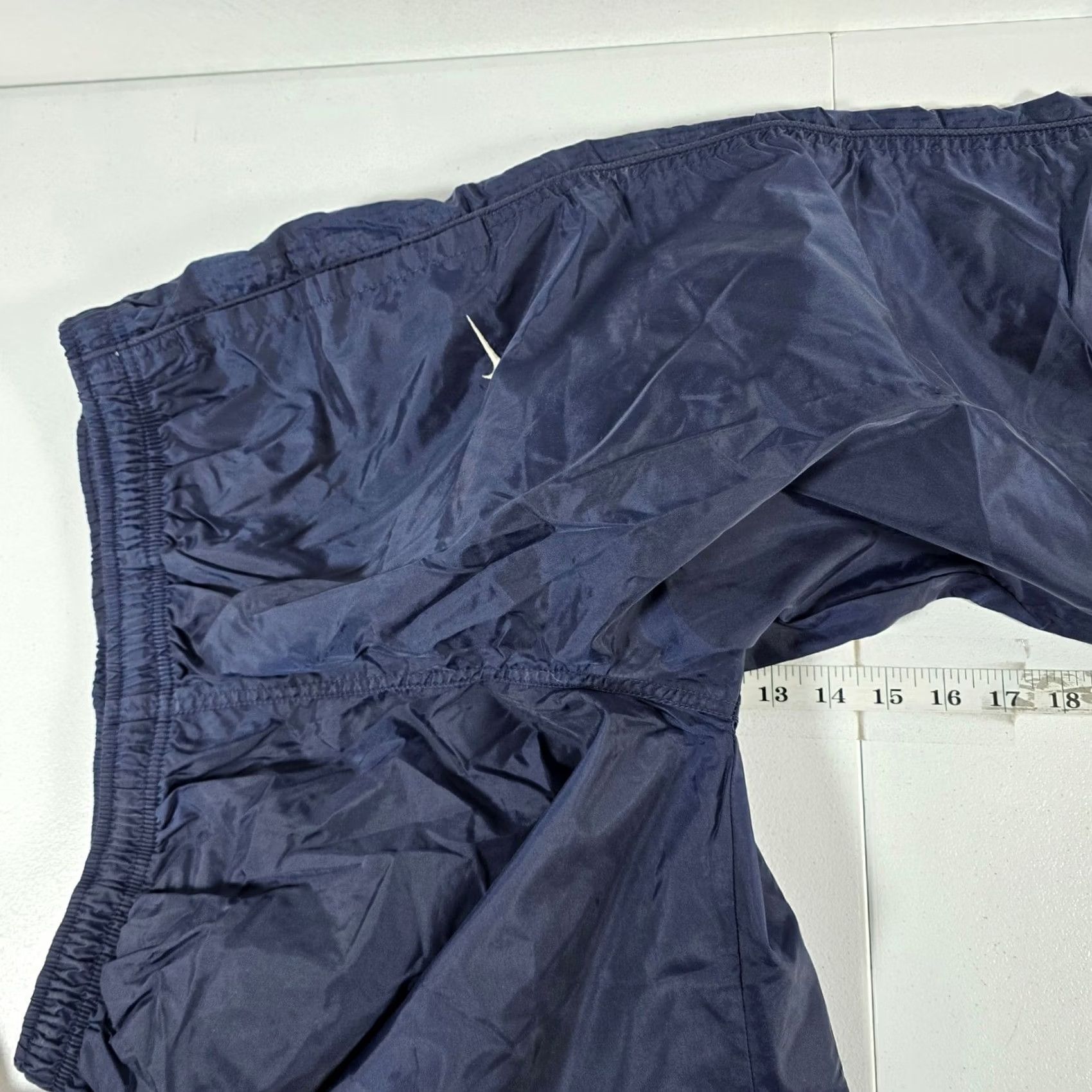 Nike VTG Nike Mens Navy Blue Nylon Track Pants Athletic Joggers L Elastic Waist Drawstring Pockets Zippered Legs Casual Activewear 90s Womens/Mens (Unisex) Size US 33 - 6 Thumbnail