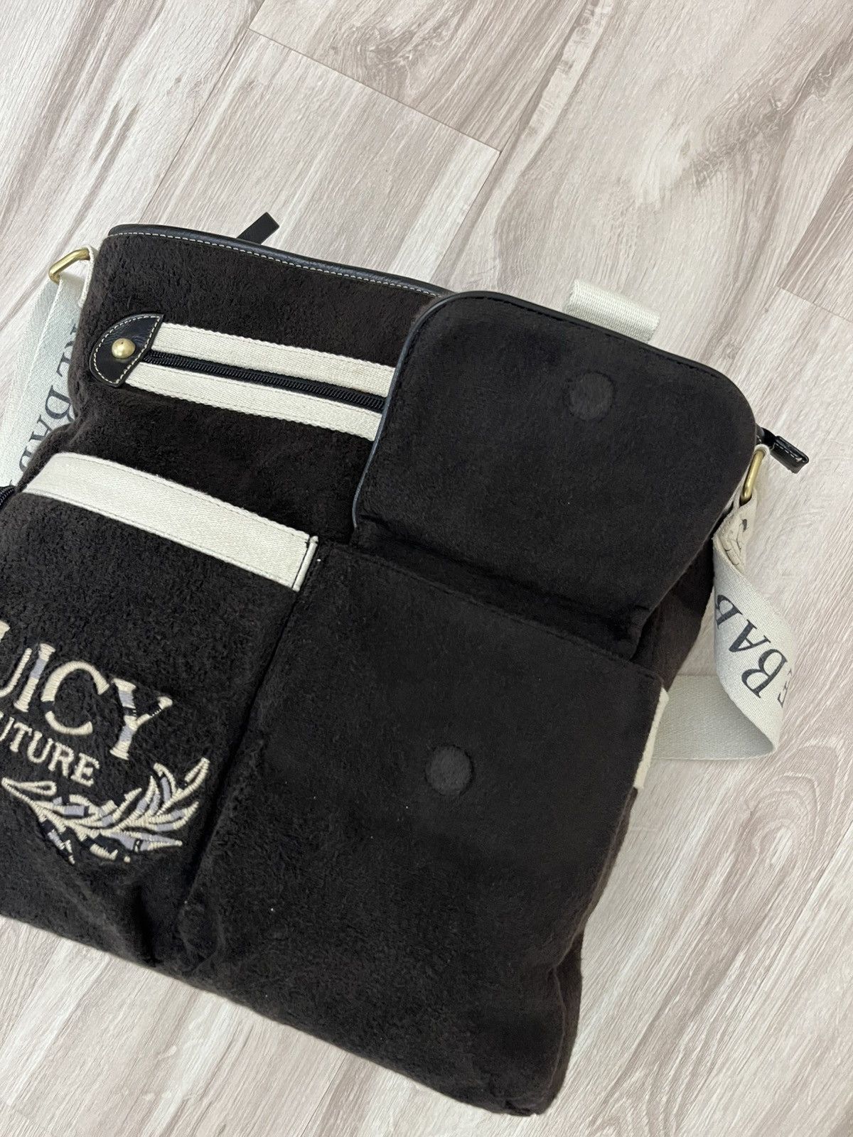 Juicy Couture Vintage Juicy Couture “Couture Baby” Diaper Changing Bag Size ONE SIZE - 4 Thumbnail