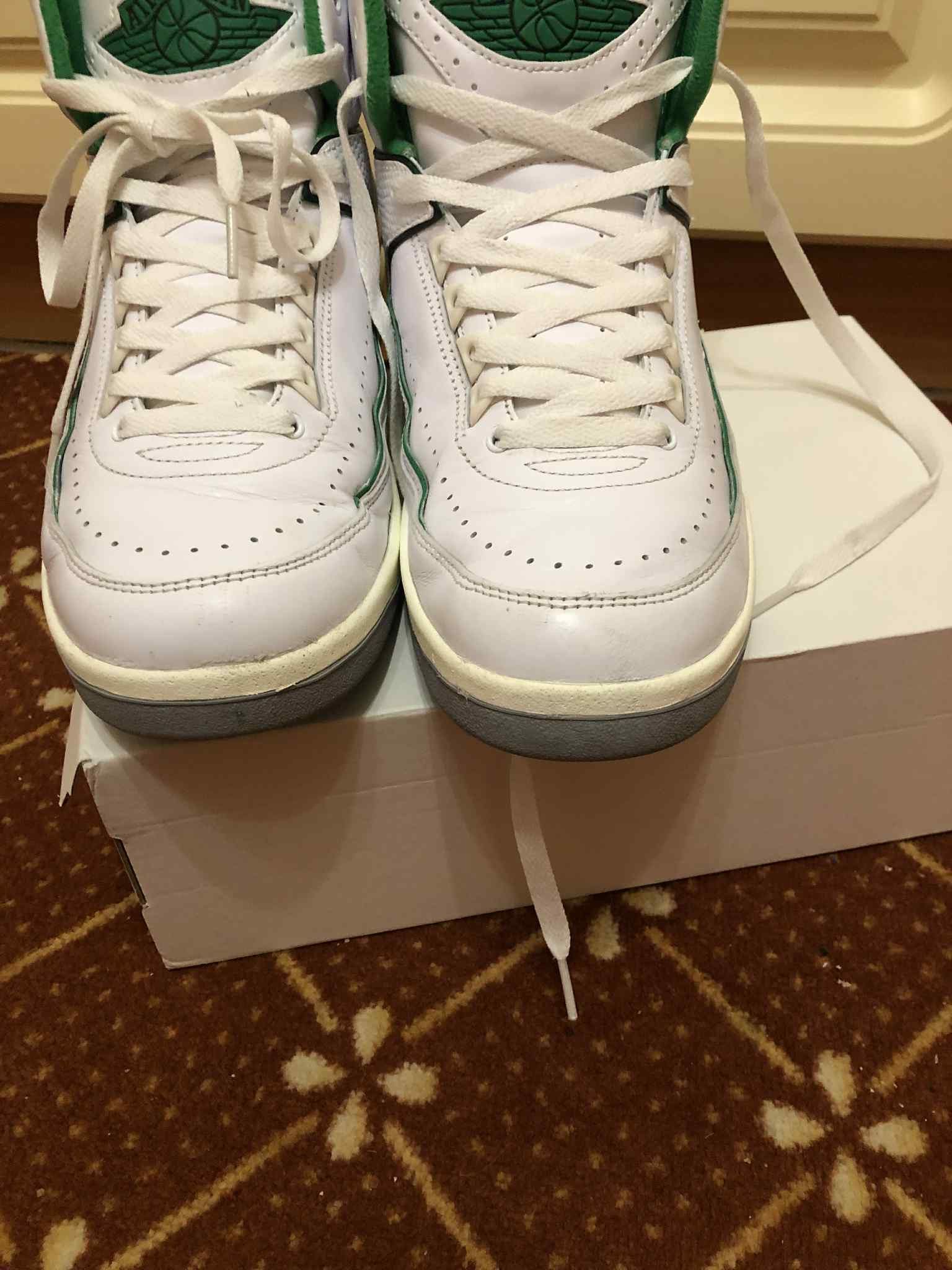 Jordan Brand Air Jordan 2 Retro "Lucky Green" Size US 10 / EU 43 - 9 Thumbnail
