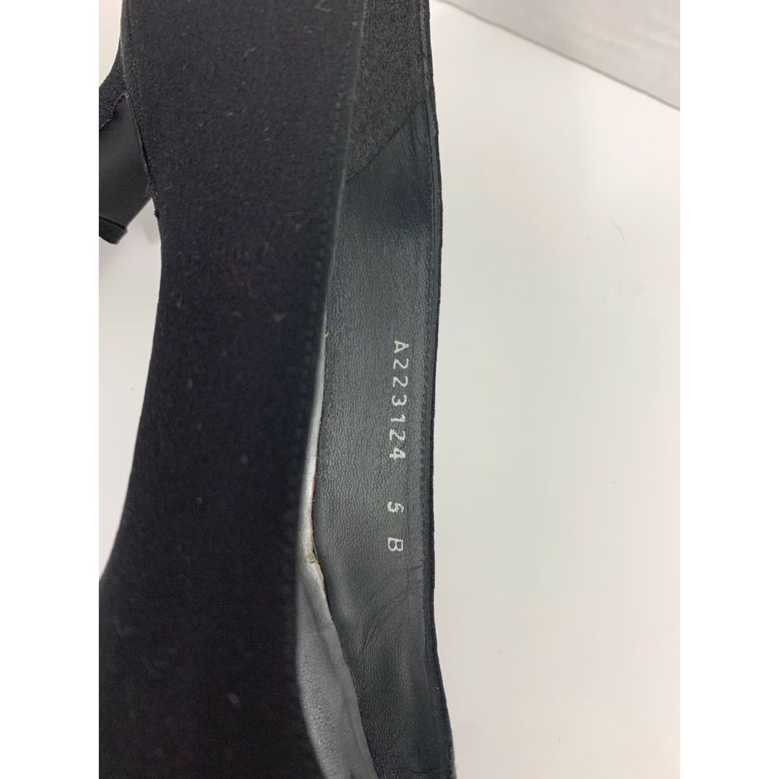 Stuart Weitzman Stuart Weitzman Square Toe Block Heel Womens US 5 Black Fabric Pump Heel Spain Pumps, Classic, Dress, Block, Medium, WomensShoe Size US 5 / IT 35 - 3 Thumbnail