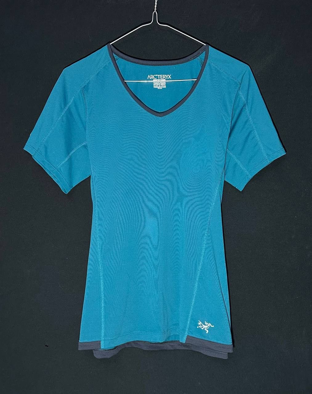 Arc'teryx Arcteryx T-shirt Women's sport Size L / US 10 / IT 46 - 1 Thumbnail