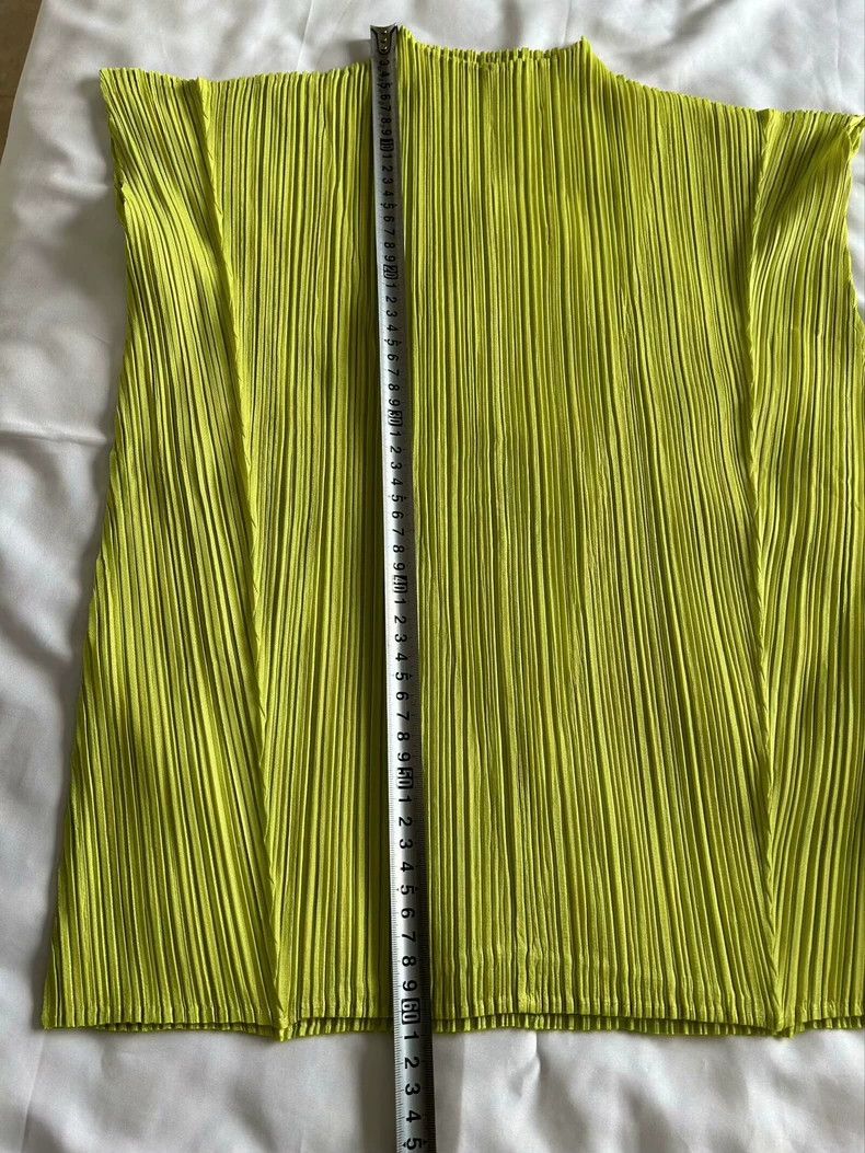 Issey Miyake Issey Miyake size:4 Fruit green semi-high neck short-sleev Size S / US 4 / IT 40 - 6 Thumbnail