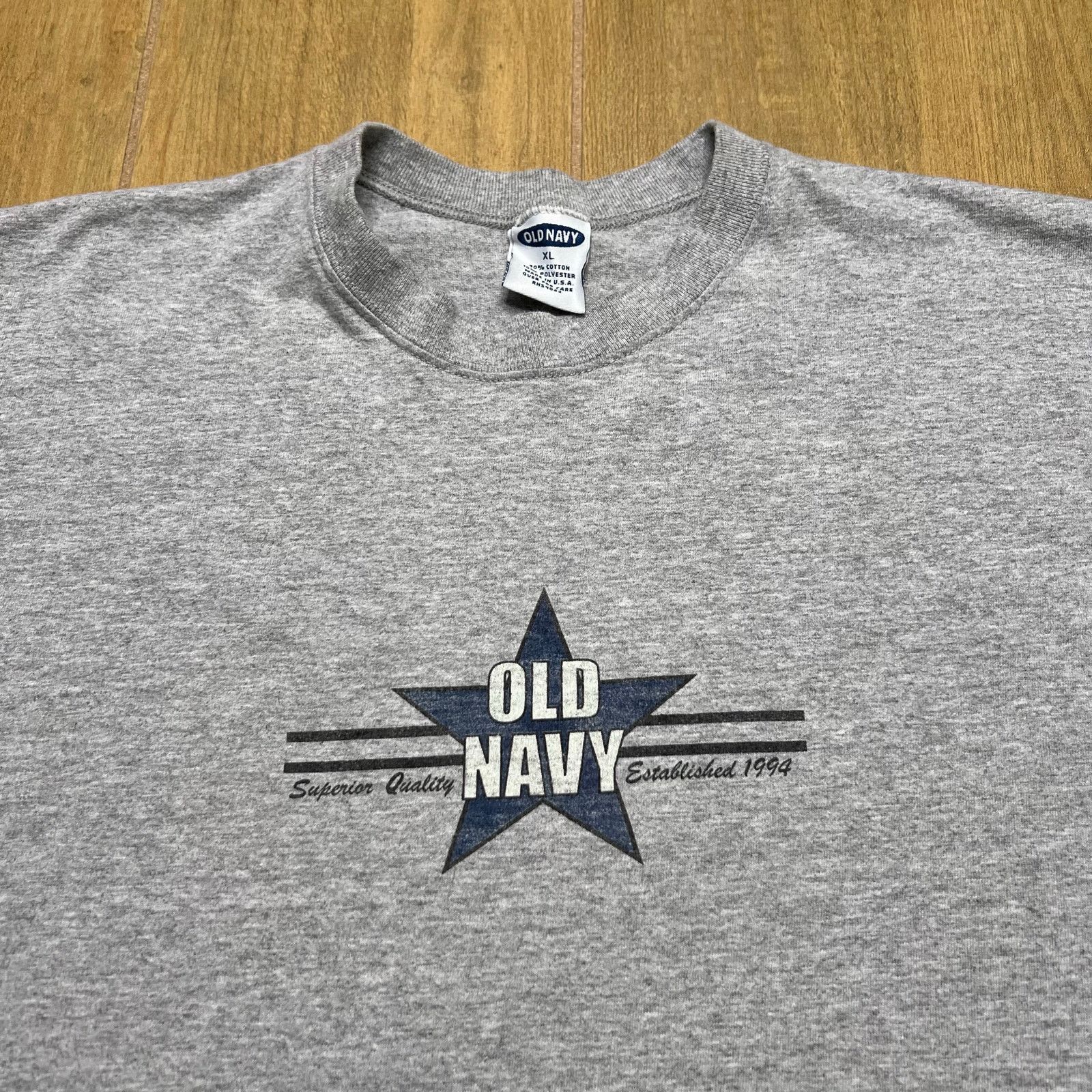 Old Navy Vintage 90s Old Navy gray T-shirt Men Sz XL STAR logo Y2K Size US XL / EU 56 / 4 - 3 Thumbnail