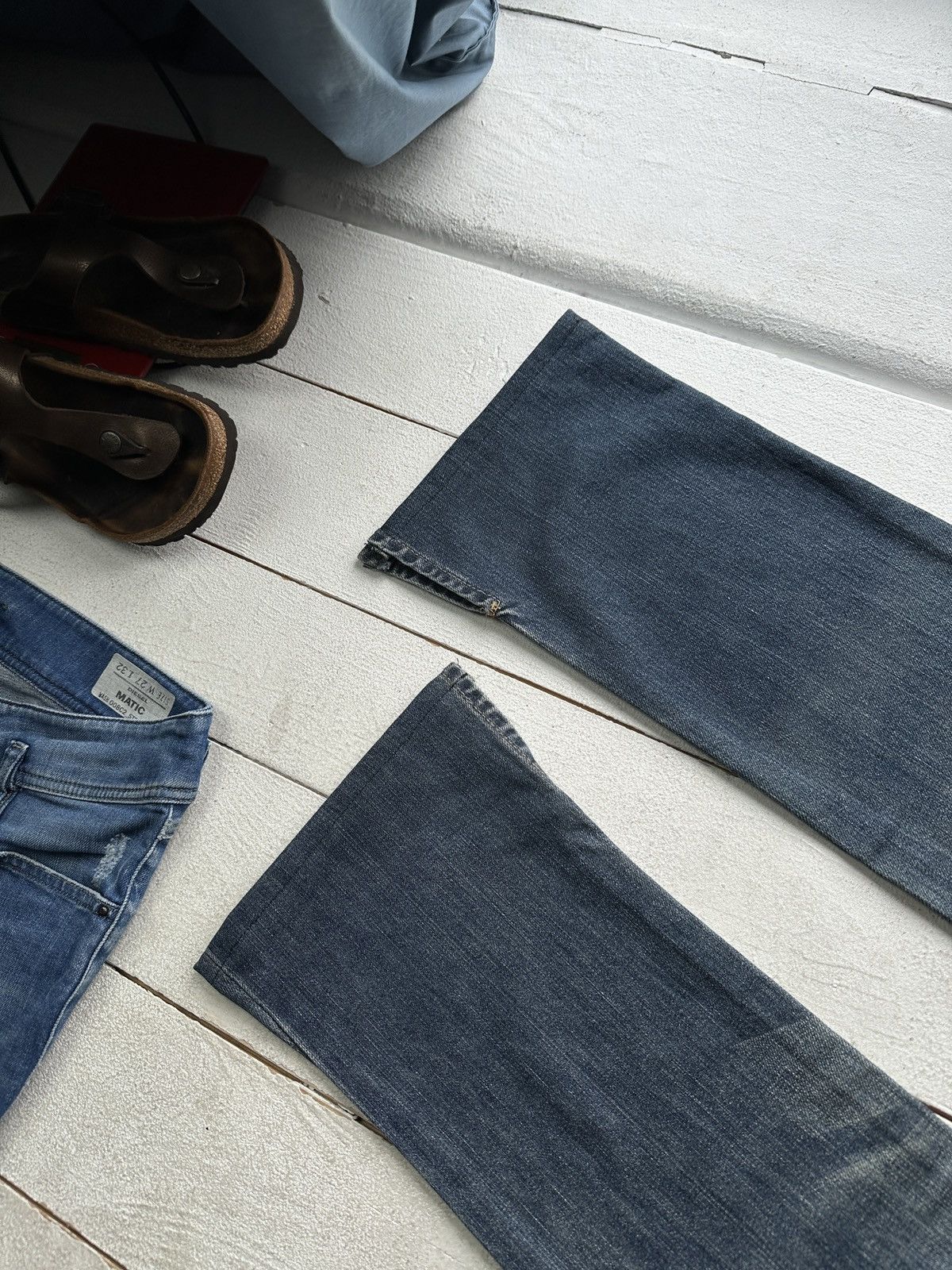Levi's LOW BOOTCUT🚨Vintage 90s Levis Jeans 547 03 Light Wash Denim Size 28" / US 6 / IT 42 - 9 Thumbnail