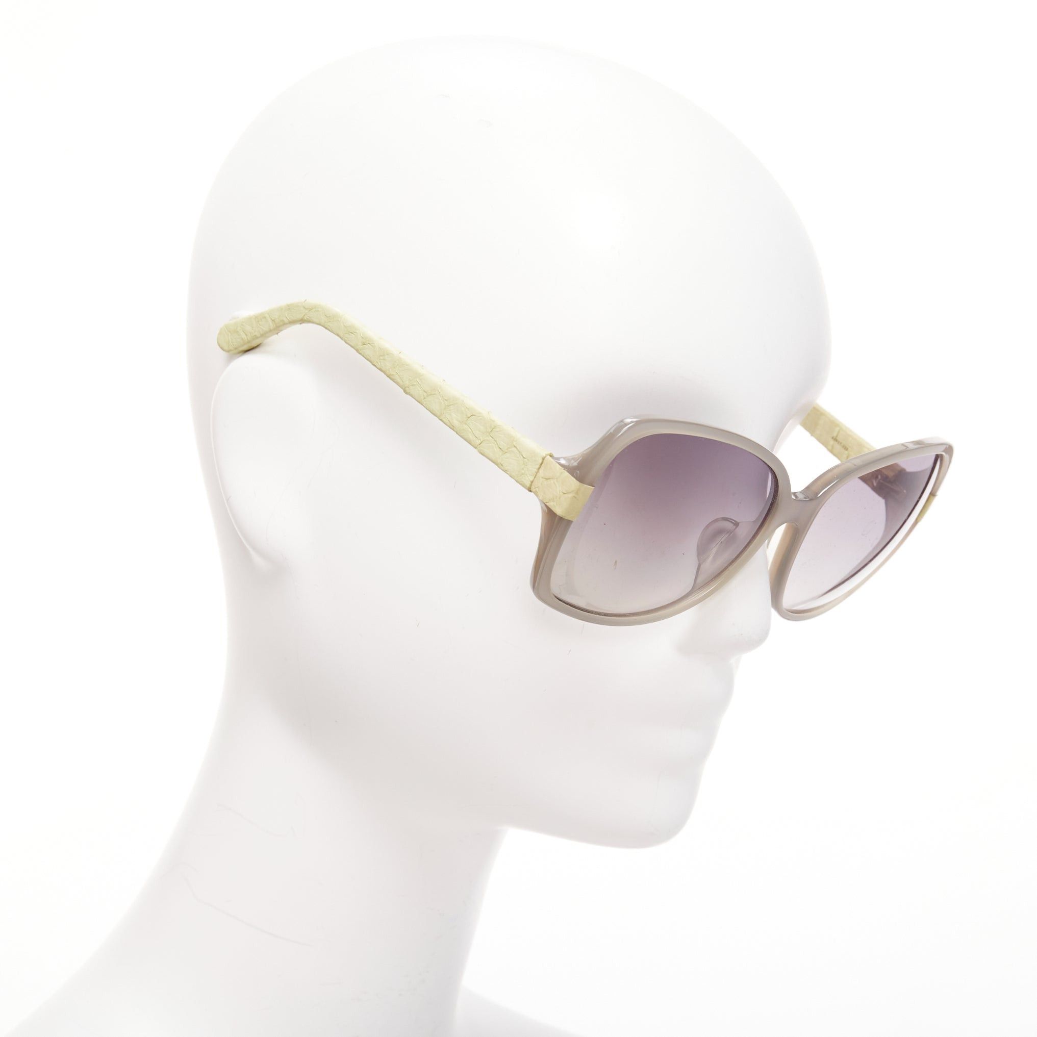 Linda Farrow LINDA FARROW Luxe LFL1426 beige scaled leather arm grey square sunglasses Size ONE SIZE - 1 Thumbnail