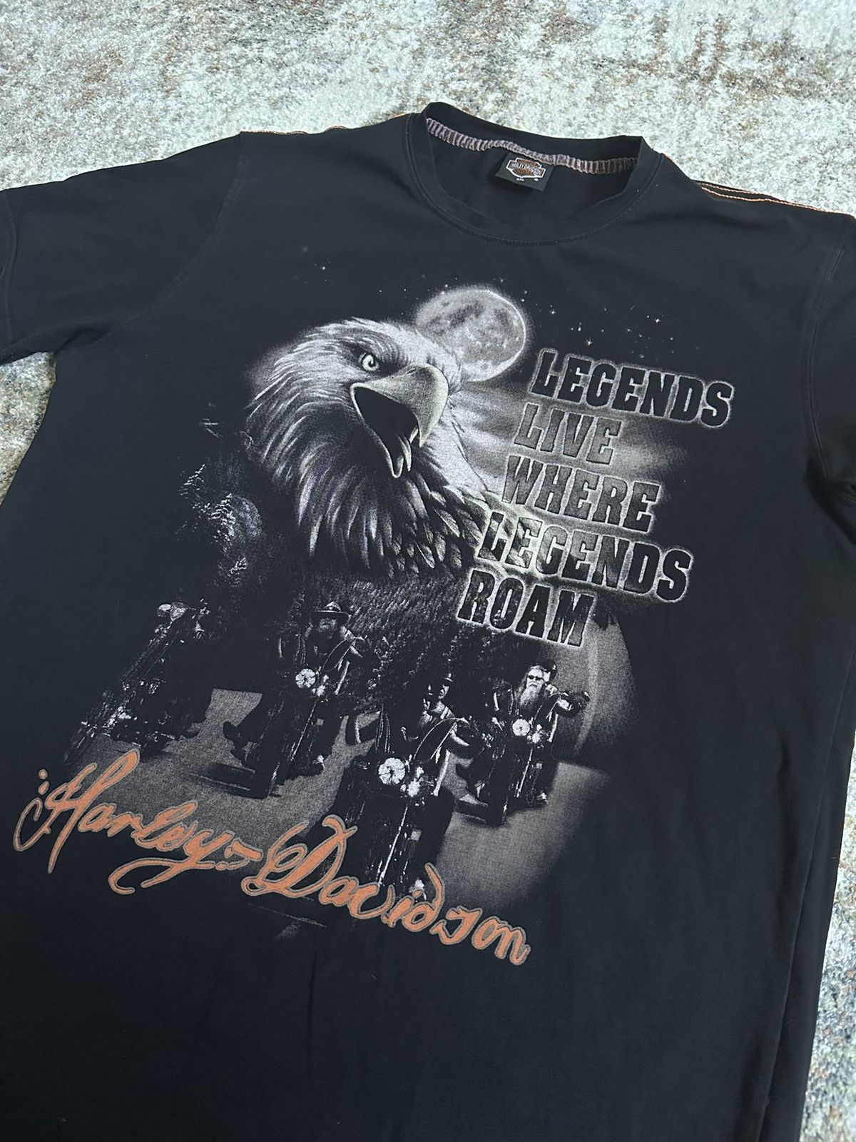Band Tees × Harley Davidson × Vintage 🦅 Harley Davidson Legends Live Where Legends Roam Biker Tee Size US L / EU 52-54 / 3 - 2 Thumbnail