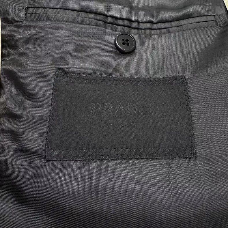 Prada Prada Gray striped suit 2502-Nextarrow Size 52R - 4 Thumbnail
