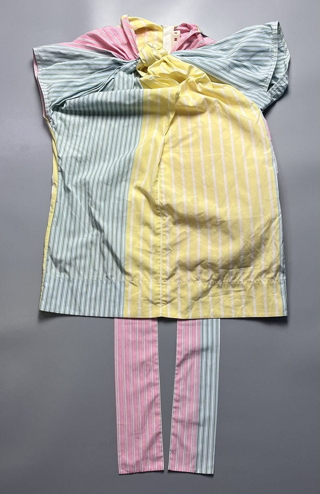 Marni Marni Versatile Short Sleeve Mini Dress Size M / US 6-8 / IT 42-44 - 1 Thumbnail