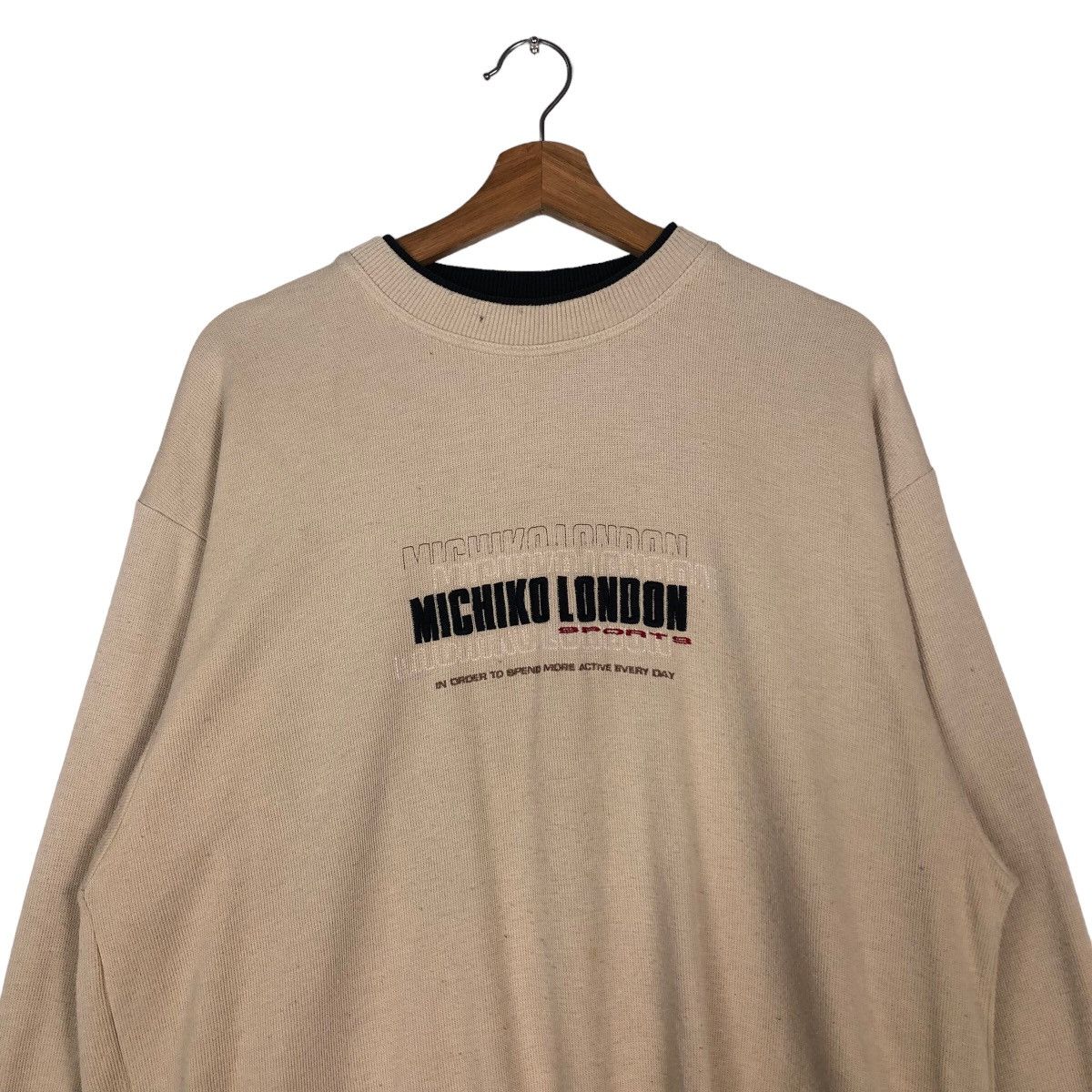 Japanese Brand 🔥Vintage Sweatshirt Crewneck Michiko London Spell Out Big Size US M / EU 48-50 / 2 - 3 Thumbnail
