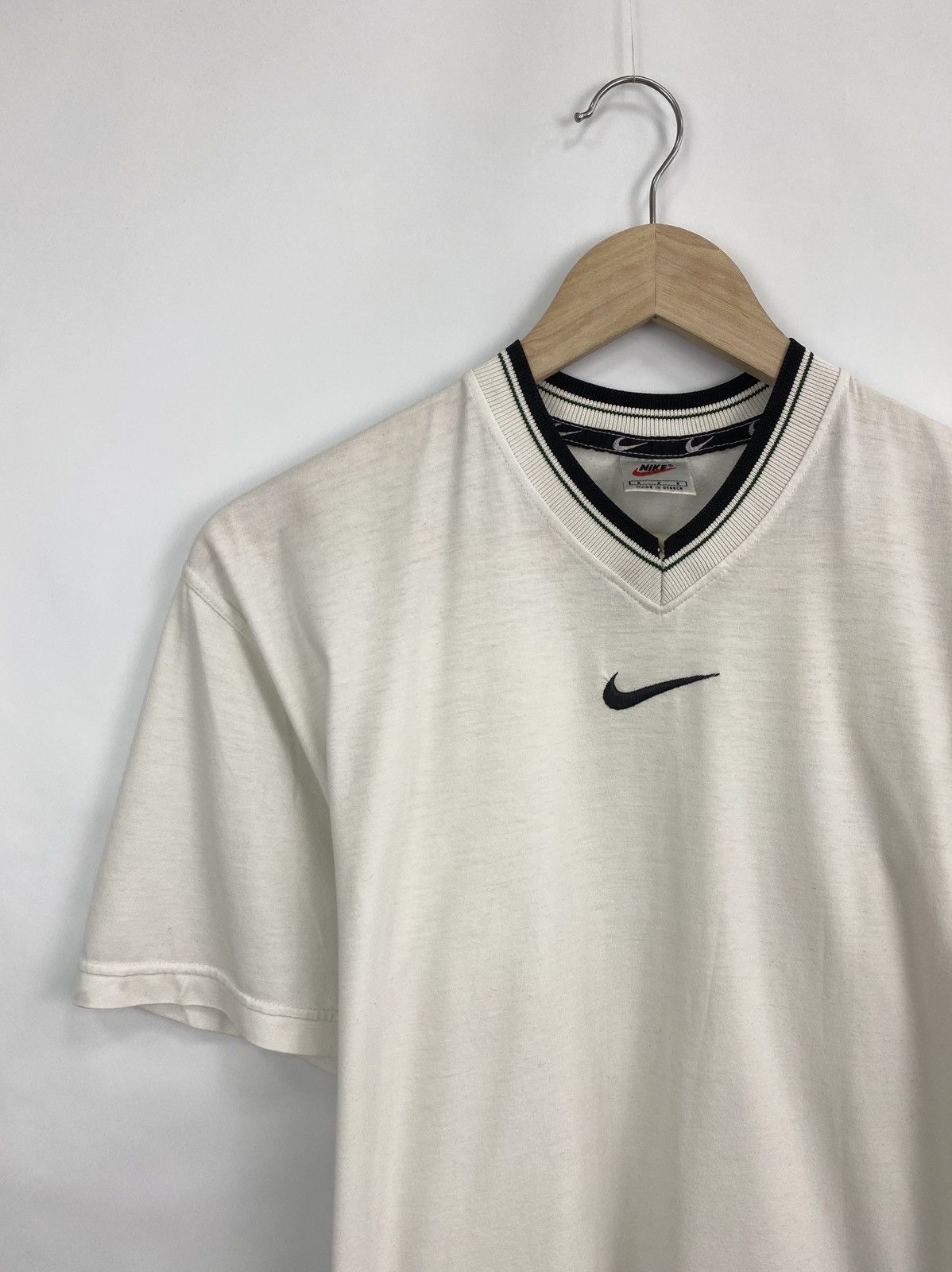 Nike 🇺🇸 Vintage 90s Nike Center Swoosh T-Shirt Rare Retro Hype Y2K Size US S / EU 44-46 / 1 - 2 Thumbnail