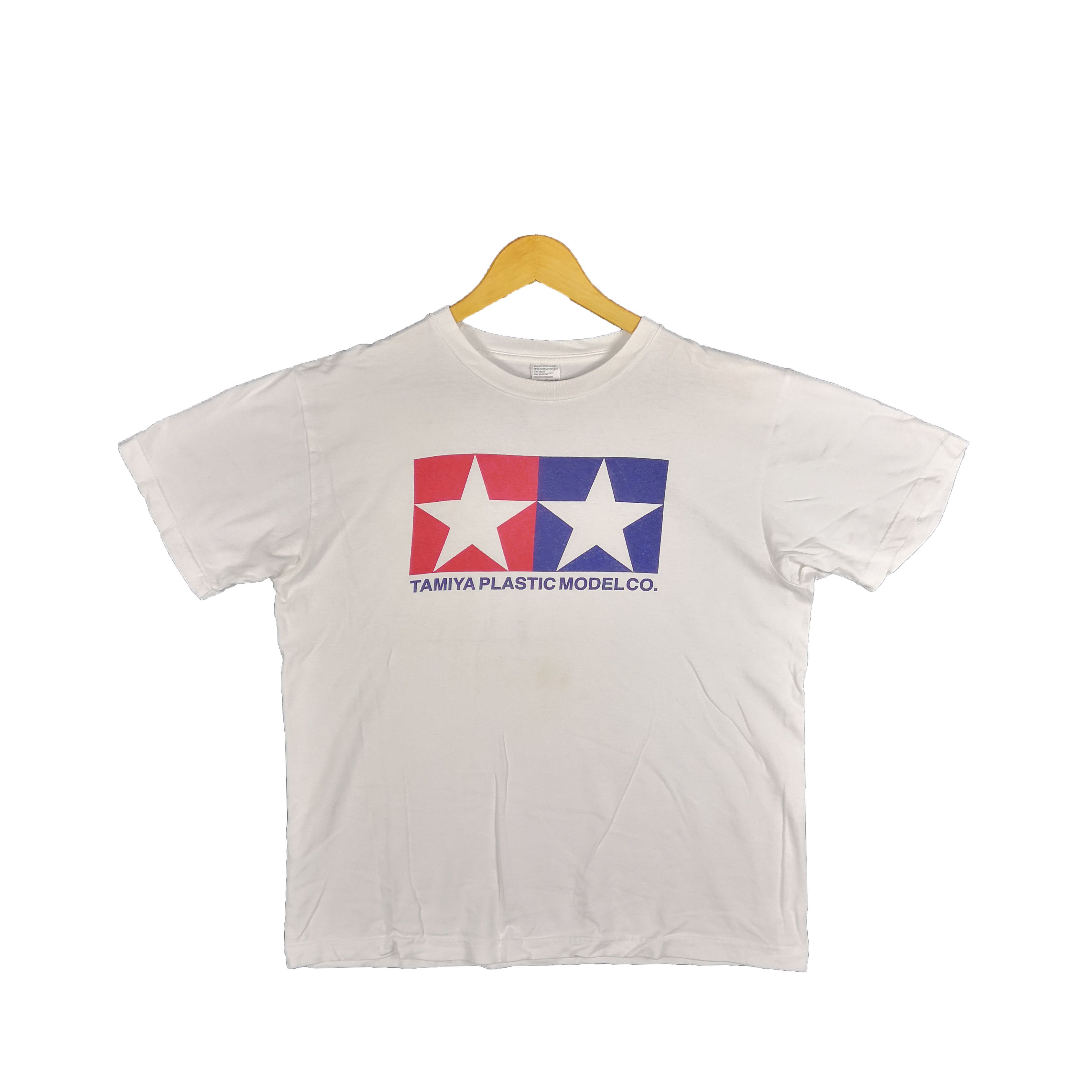 Japanese Brand Vintage Y2K Tamiya Plastic Tshirt Games Japanese Anime Tees Size US L / EU 52-54 / 3 - 1 Thumbnail