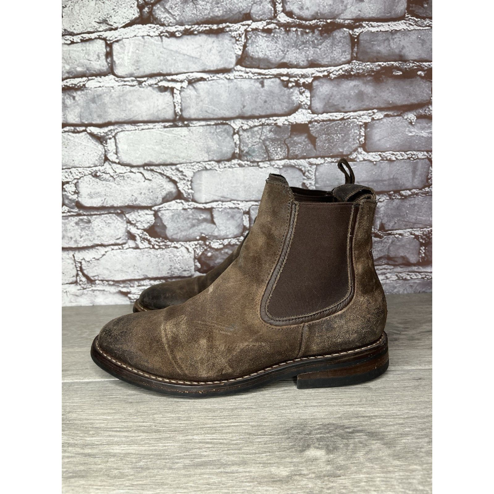 Thursday Boot Company Thursday EveryDay Mocha Brown Suede Leather Chelsea Ankle Bo Size US 6 / EU 39 - 1 Thumbnail