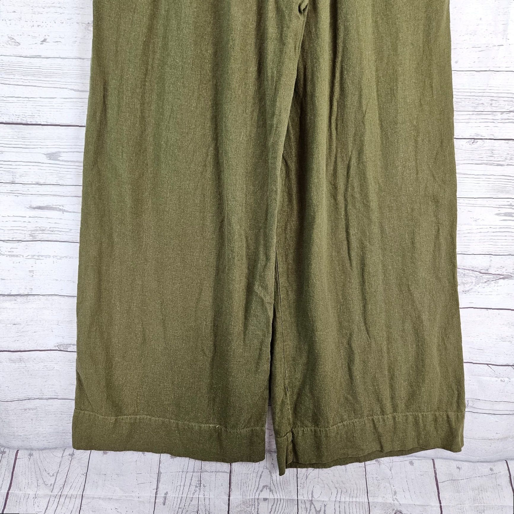 Sundry **Womens Sundry Green Small Wide Leg Pants** User: Womens Sundry Green Small Wide Leg Pants Size 28" / US 6 / IT 42 - 5 Thumbnail