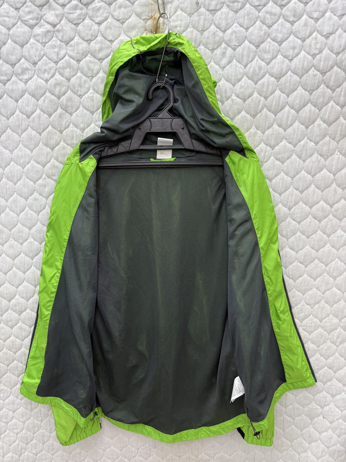 Nike 🔥🔥🔥STEALS NIKE HOODIE LIGHT JACKET Size US M / EU 48-50 / 2 - 7 Thumbnail