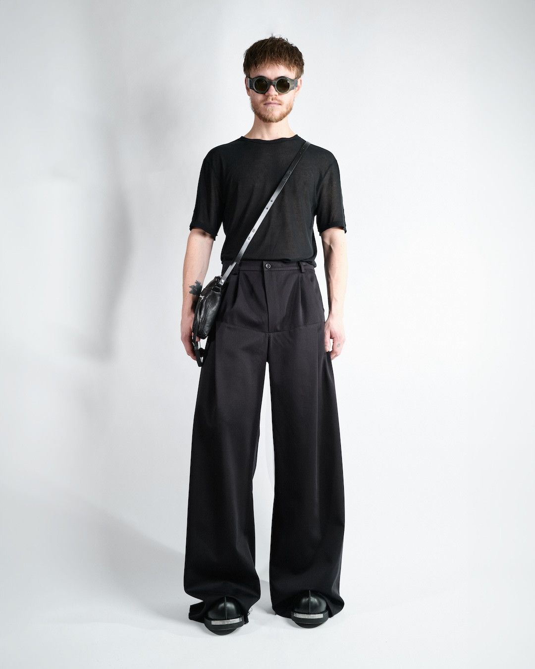 Other NKTRMNV CONTOUR TROUSERS BLACK Size US 34 / EU 50 - 1 Thumbnail