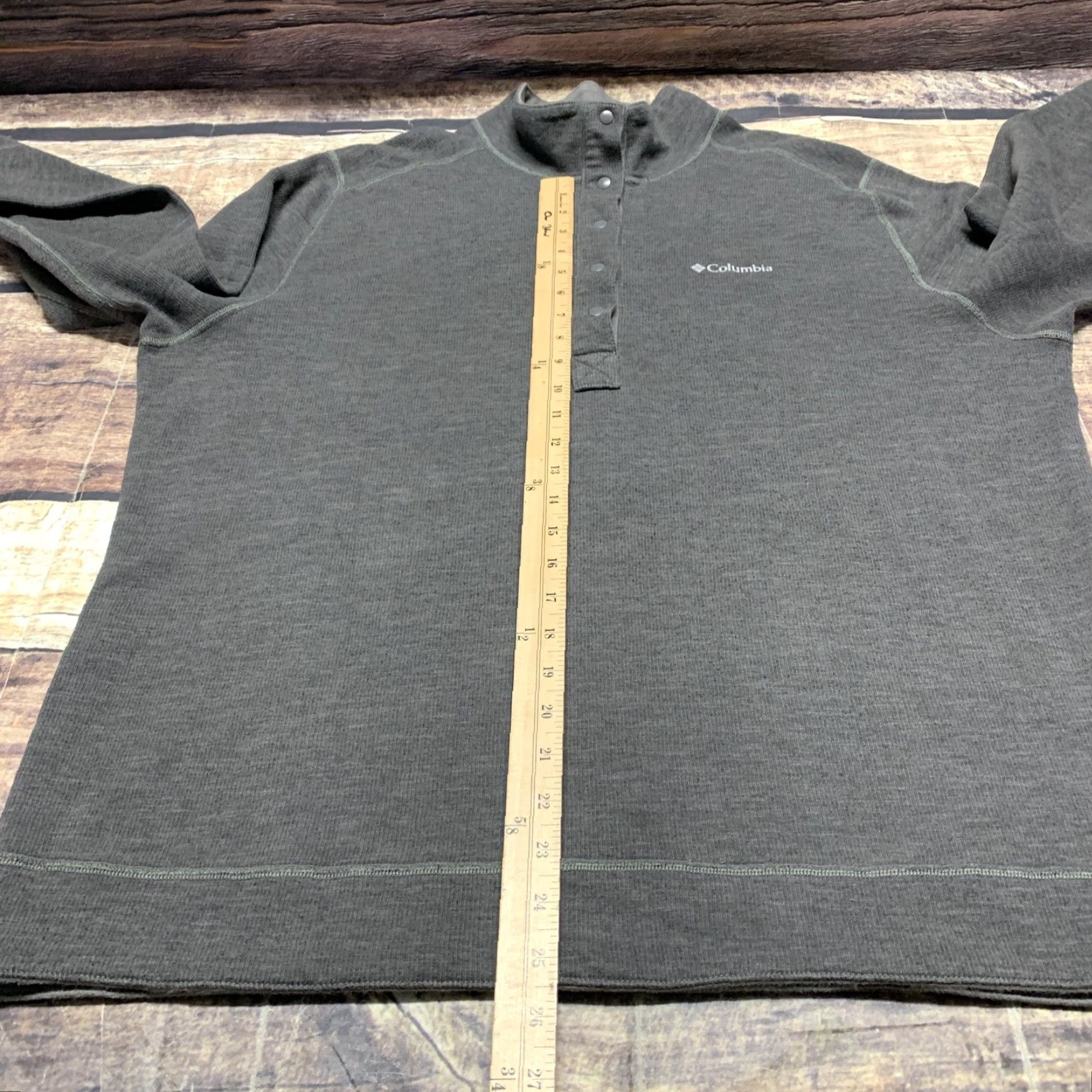Logo 7 Columbia Mens Shirt XL Gray 1/4 Snap Pullover Warm Logo Activewear Casual Long Sleeve Front Size US XL / EU 56 / 4 - 6 Thumbnail
