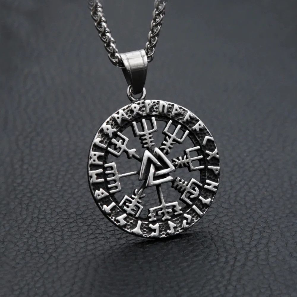Vintage Vintage Nordic Compass Pendant Necklace Size ONE SIZE - 4 Thumbnail