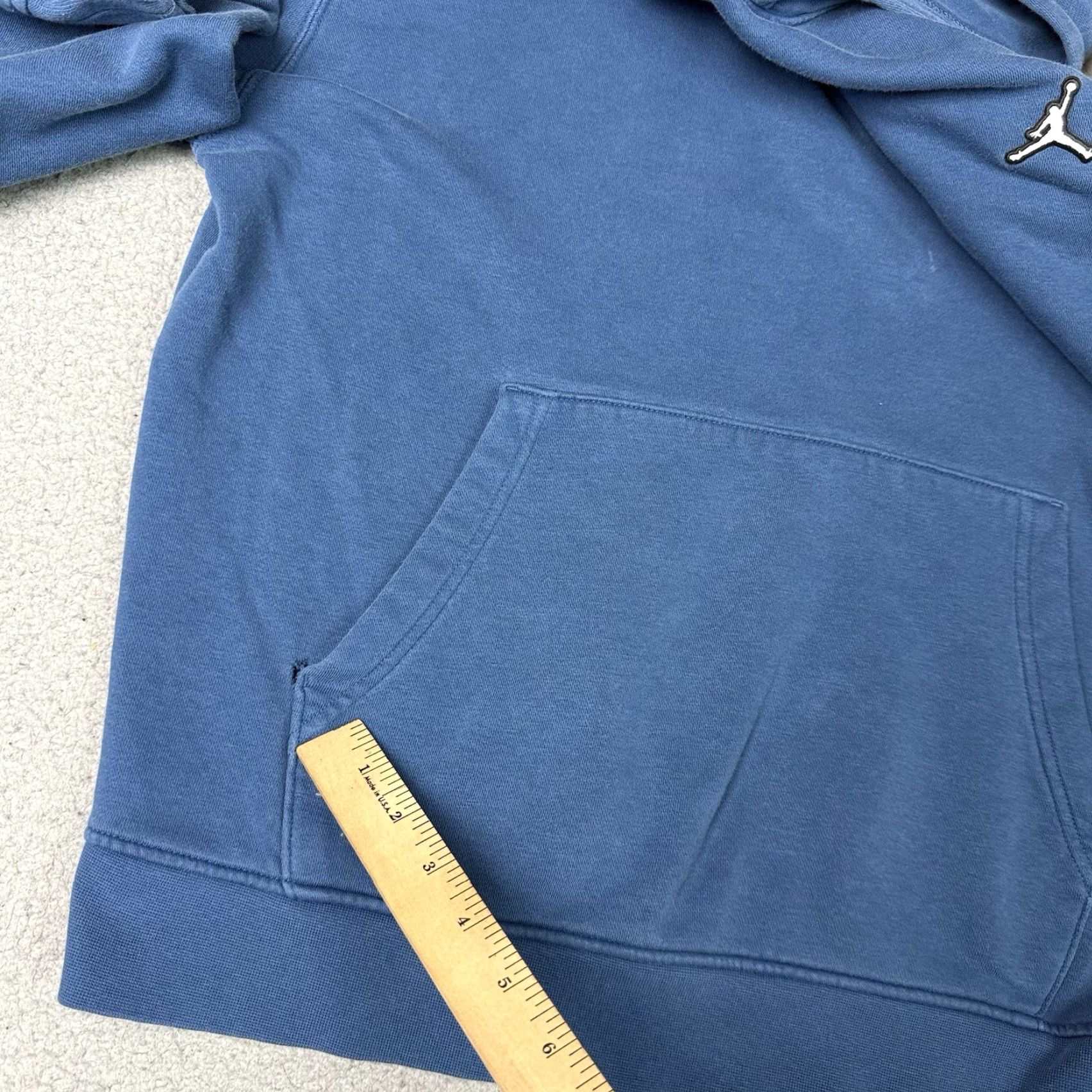 Jordan Brand VINTAGE Nike Jordan Hoodie Mens Medium Blue Jumpman Logo Pullover Fleece Kangaroo Pocket Size US M / EU 48-50 / 2 - 7 Thumbnail