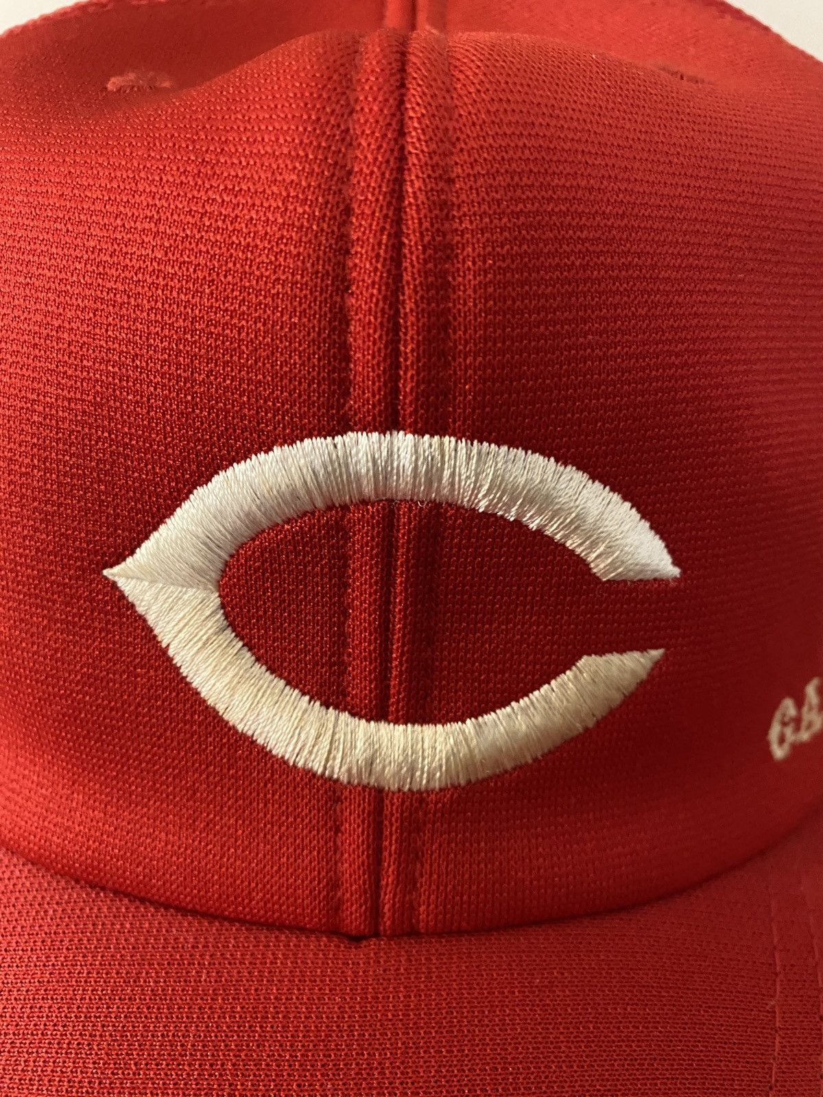 Japanese Brand Vintage Hiroshima Carp Japan Baseball Trucker Strapback Hat Size ONE SIZE - 2 Thumbnail