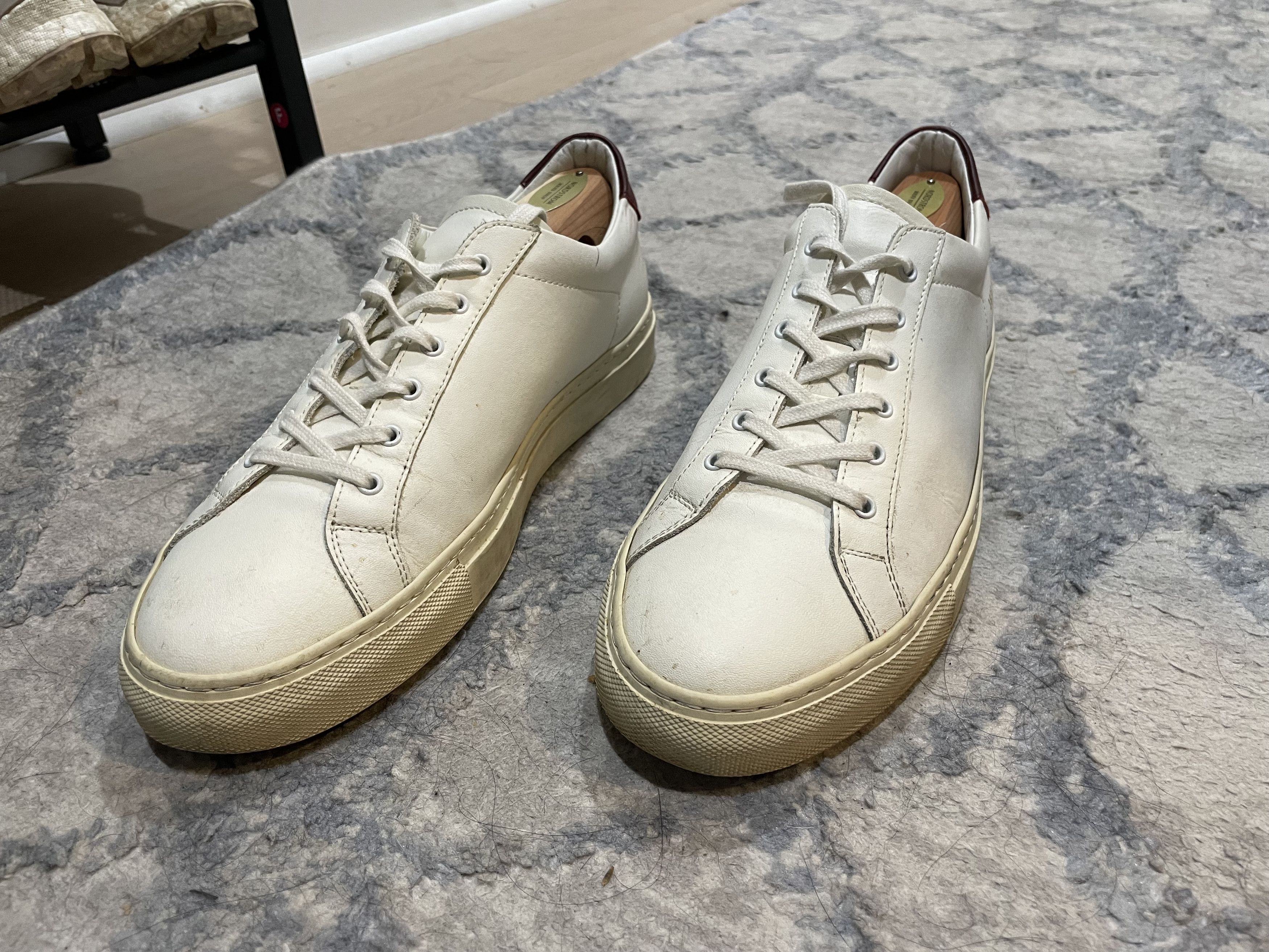 Common Projects Common Projects Achilles Retro Low White Red Size US 8 / EU 41 - 1 Thumbnail