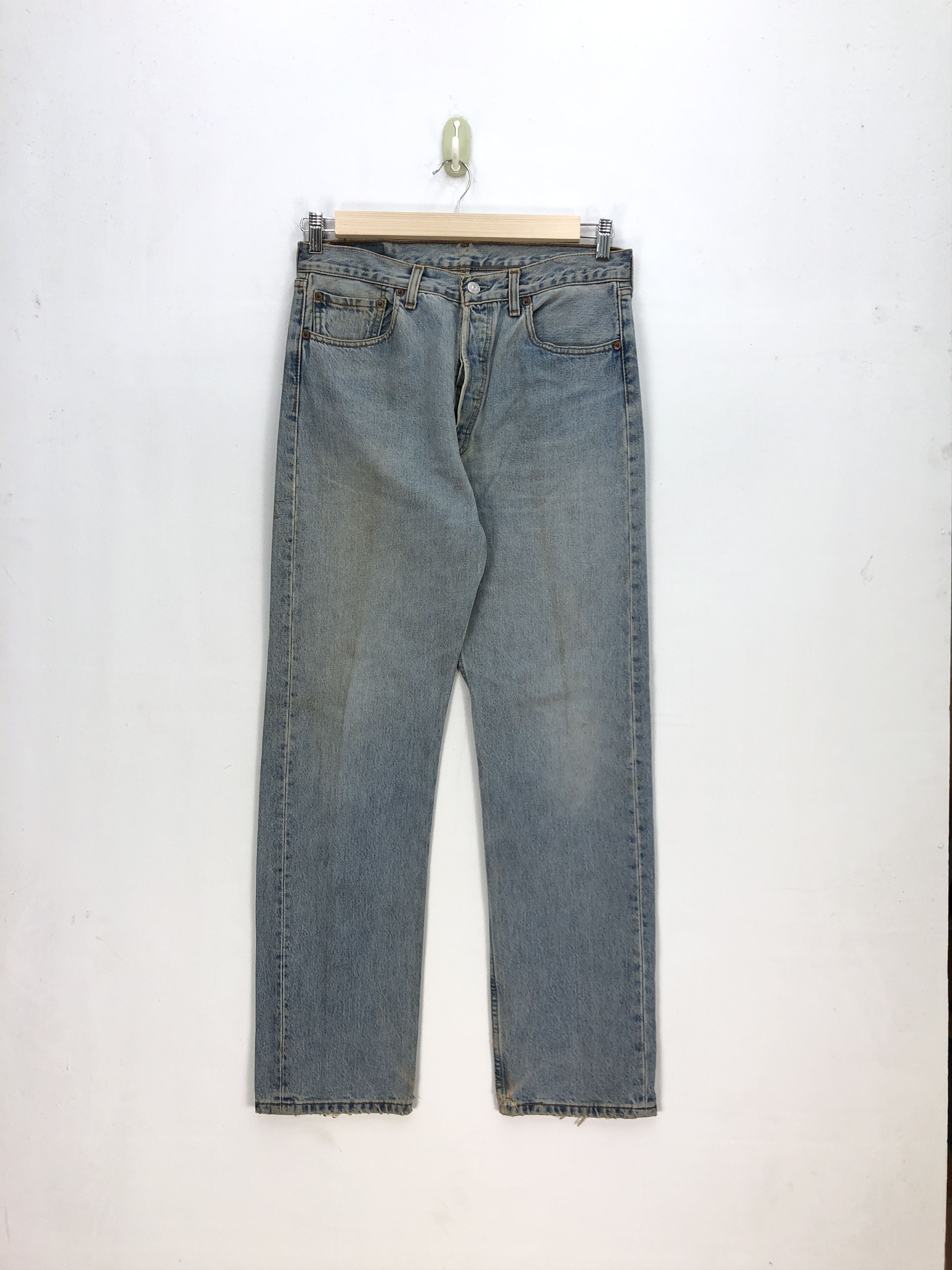 Levi's Vintage Levis 501 Sun Faded Jeans Levi's Light Wash Denim Size US 32 / EU 48 - 1 Thumbnail