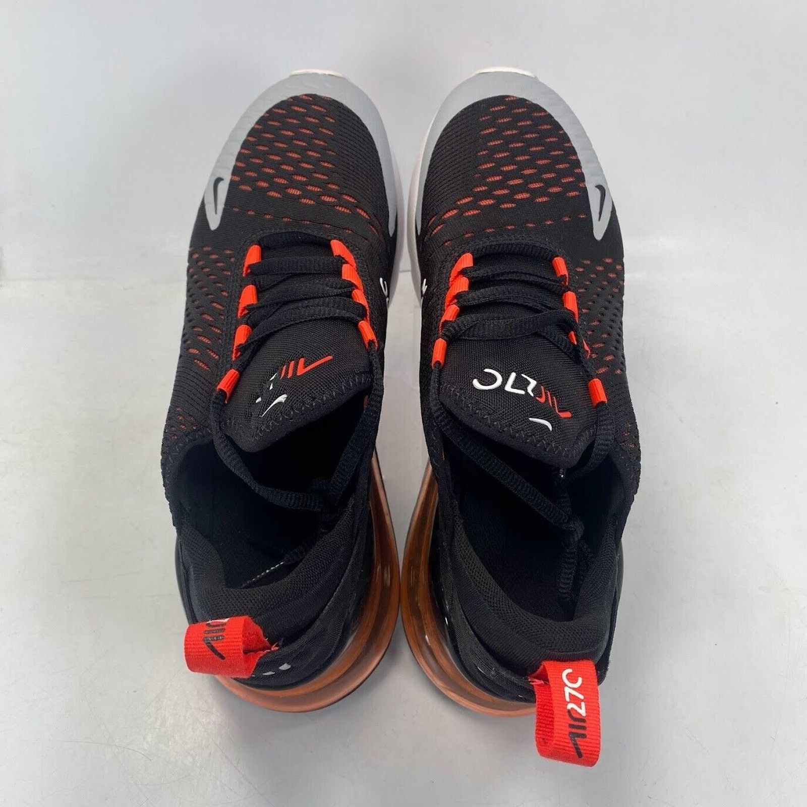 Nike NEW Nike Air Max 270 (GS) Black Crimson BV1246-015 NO LID Size US 7 / EU 40 - 6 Thumbnail