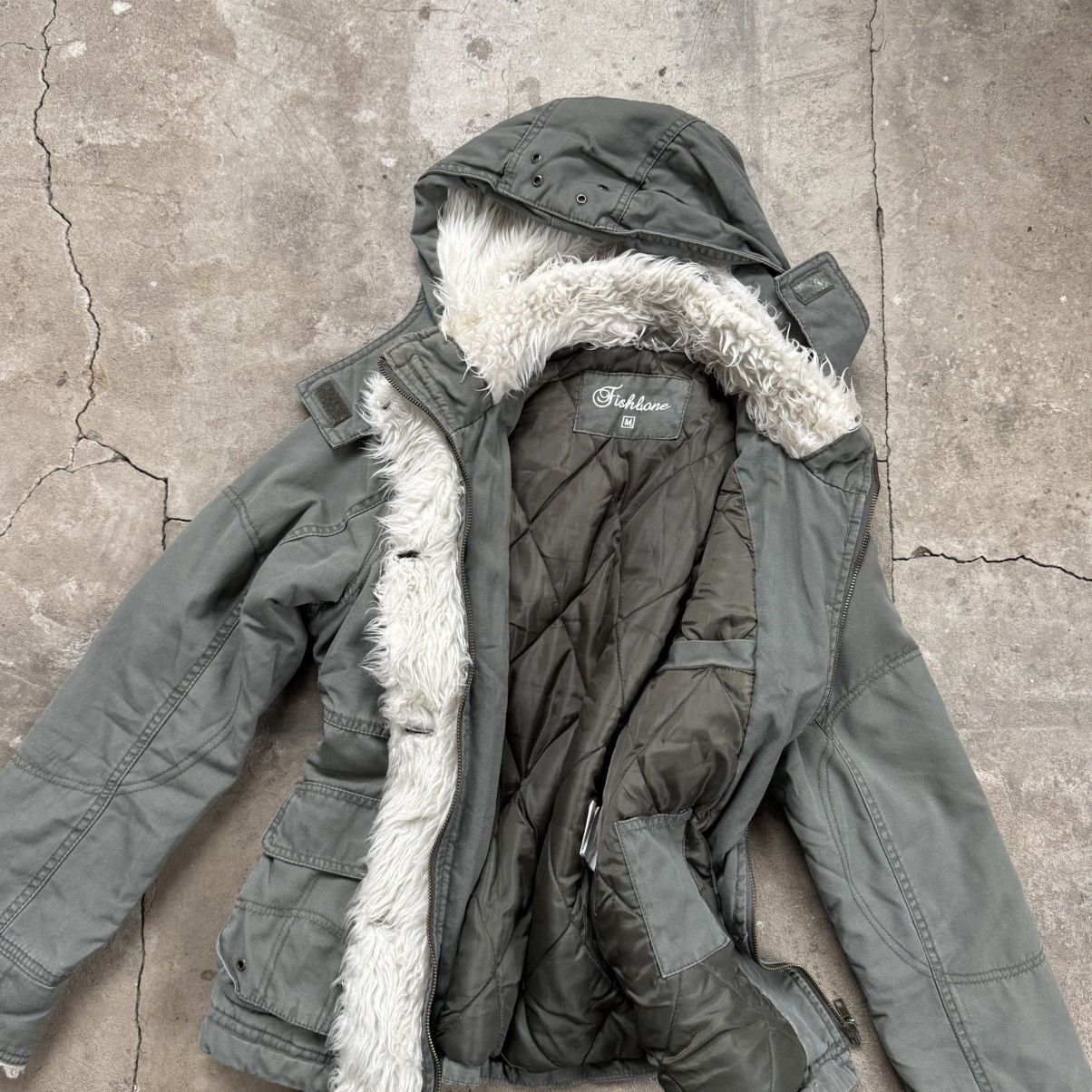 Le Grande Bleu (L.G.B.) Vintage Fishbone Khaki Green Jacket With Faux Fut Hood Size M / US 6-8 / IT 42-44 - 8 Thumbnail