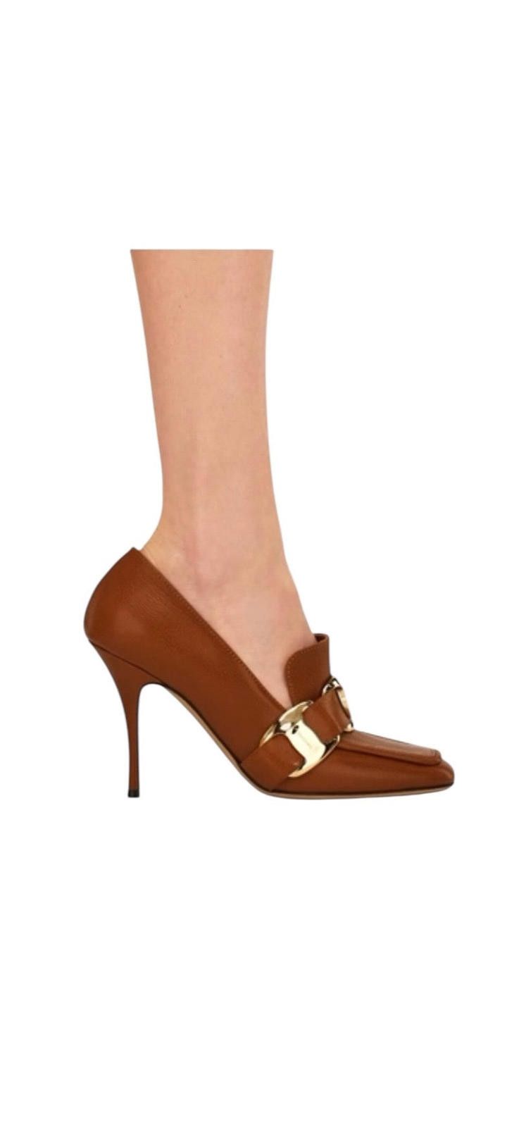 Salvatore Ferragamo Ferragamo Maxi Vara Plate Pump Size US 7.5 / IT 37.5 - 3 Thumbnail