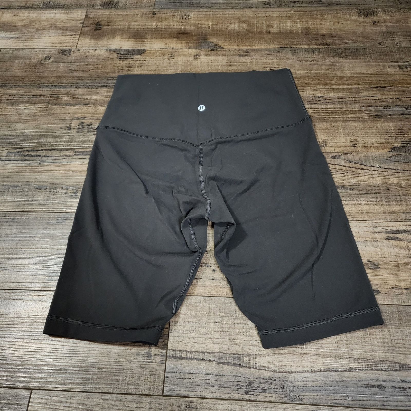 Lululemon Lululemon Athletica shorts Gray no tags 26in Waist 2252 Size 26" / US 2 / IT 38 - 5 Thumbnail