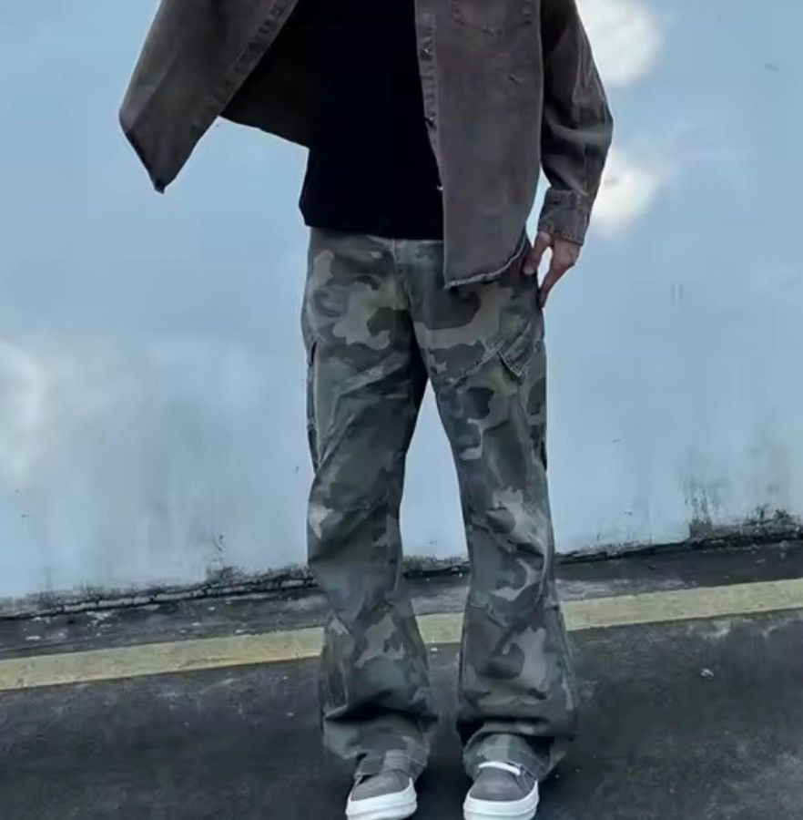 Japanese Brand Cargo Camo Stacked Pants, Wide Leg Pants Size US 29 - 2 Thumbnail