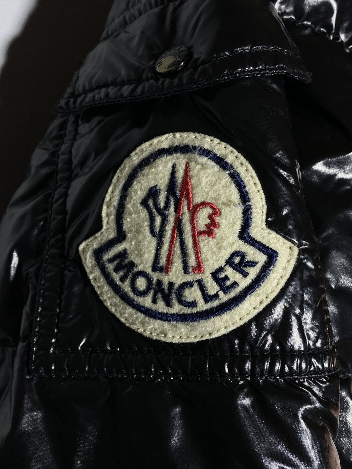 Moncler Moncler Badia Down Puffer Jacket Big Pocket Patch Logo Size L / US 10 / IT 46 - 4 Thumbnail