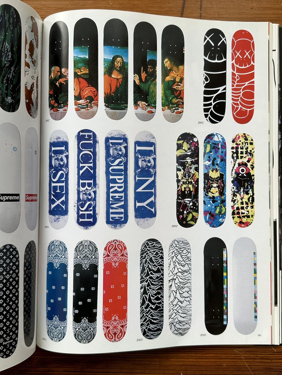 Supreme 2005 A/W Supreme Collection Catalog Book Size ONE SIZE - 9 Thumbnail