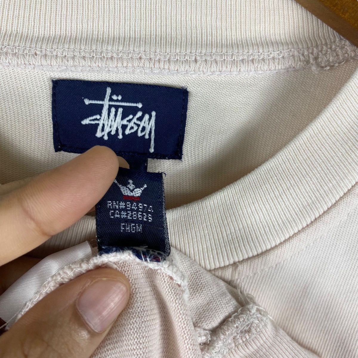 Stussy × Vintage Vintage 00's STUSSY Basic Blank Small Logo Distressed Tee Size US S / EU 44-46 / 1 - 9 Thumbnail