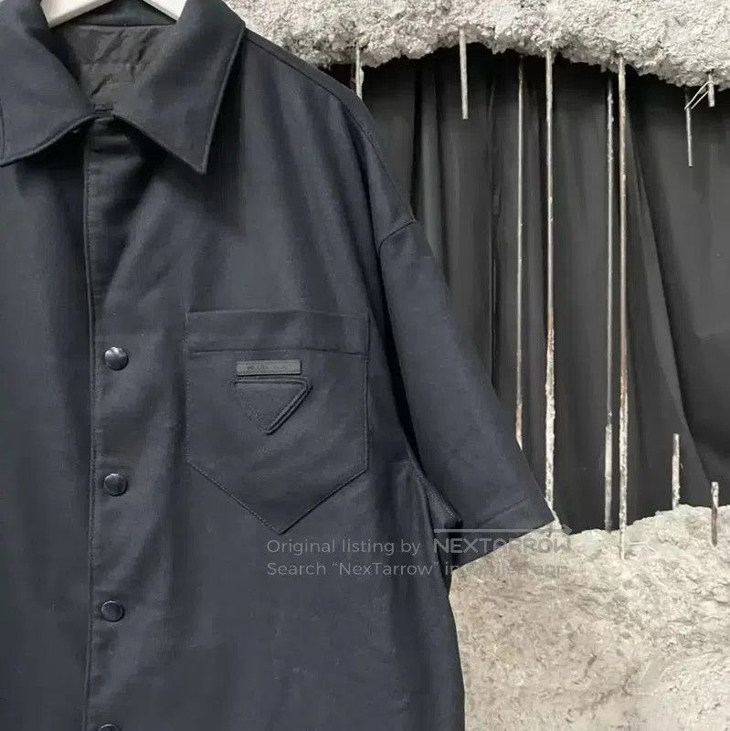 Prada Prada Black Wool Short Sleeve Shirt. Size US M / EU 48-50 / 2 - 4 Thumbnail
