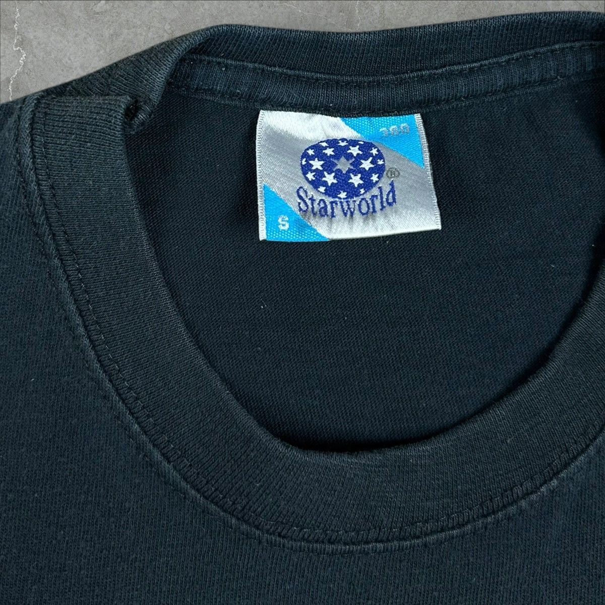 AC/DC × Band Tees × Vintage Vintage AC DC Back In Europe Black Ice 2010 Tour Band Tee Size US S / EU 44-46 / 1 - 4 Thumbnail