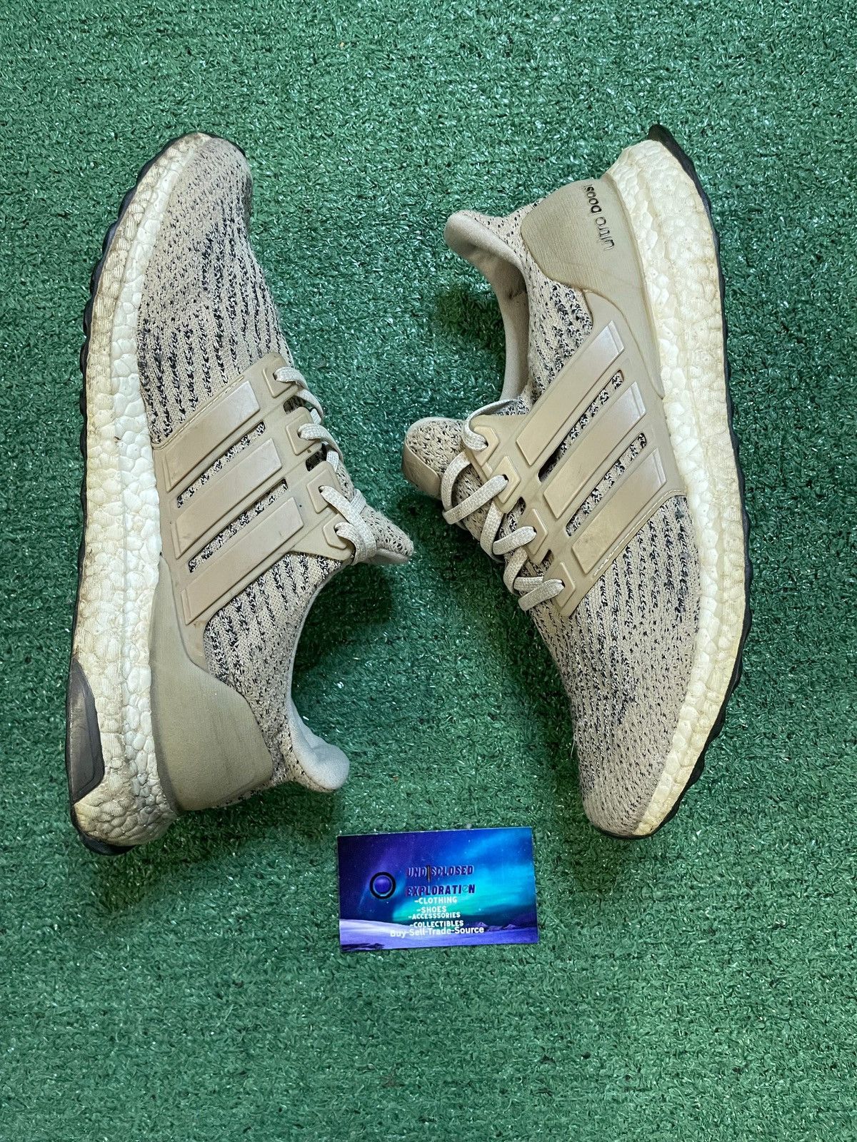 New Balance Adidas ultraboost trace khaki size 8.5men/10women Size US 8.5 / EU 41-42 - 3 Thumbnail