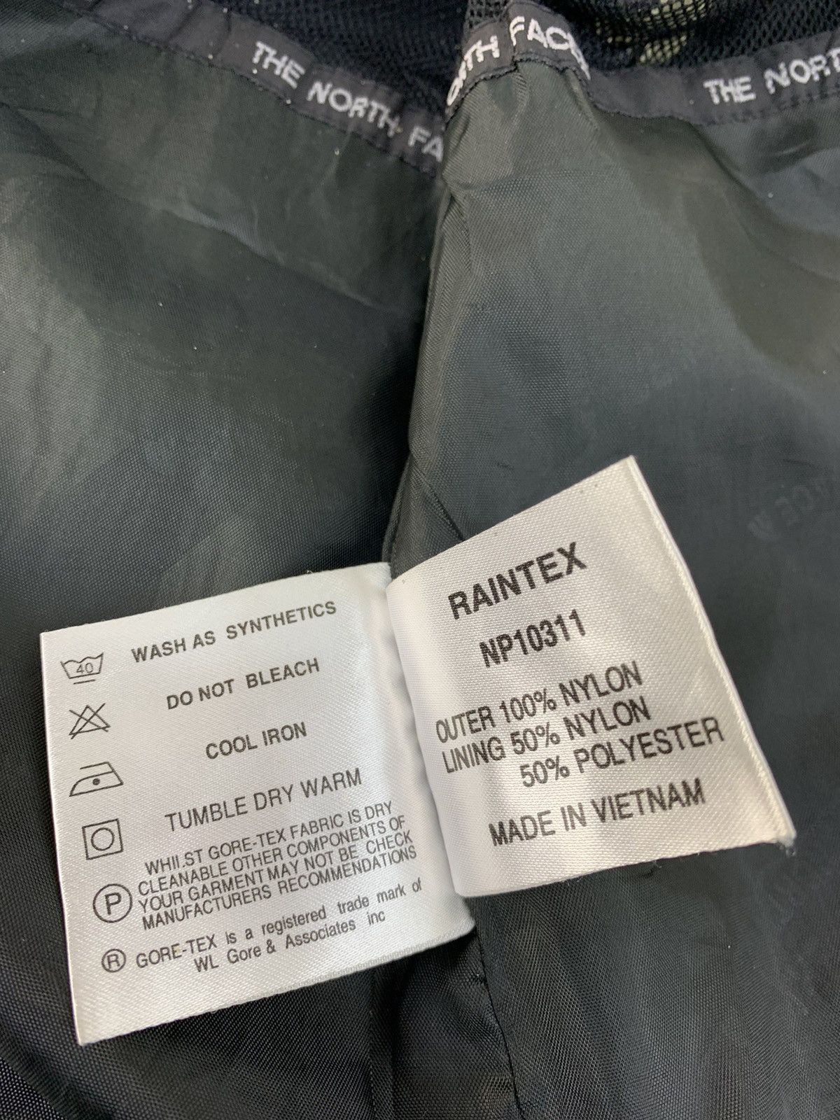 The North Face The North Face Summit Series Gore Tex Fabrics Unisex Size US S / EU 44-46 / 1 - 11 Thumbnail