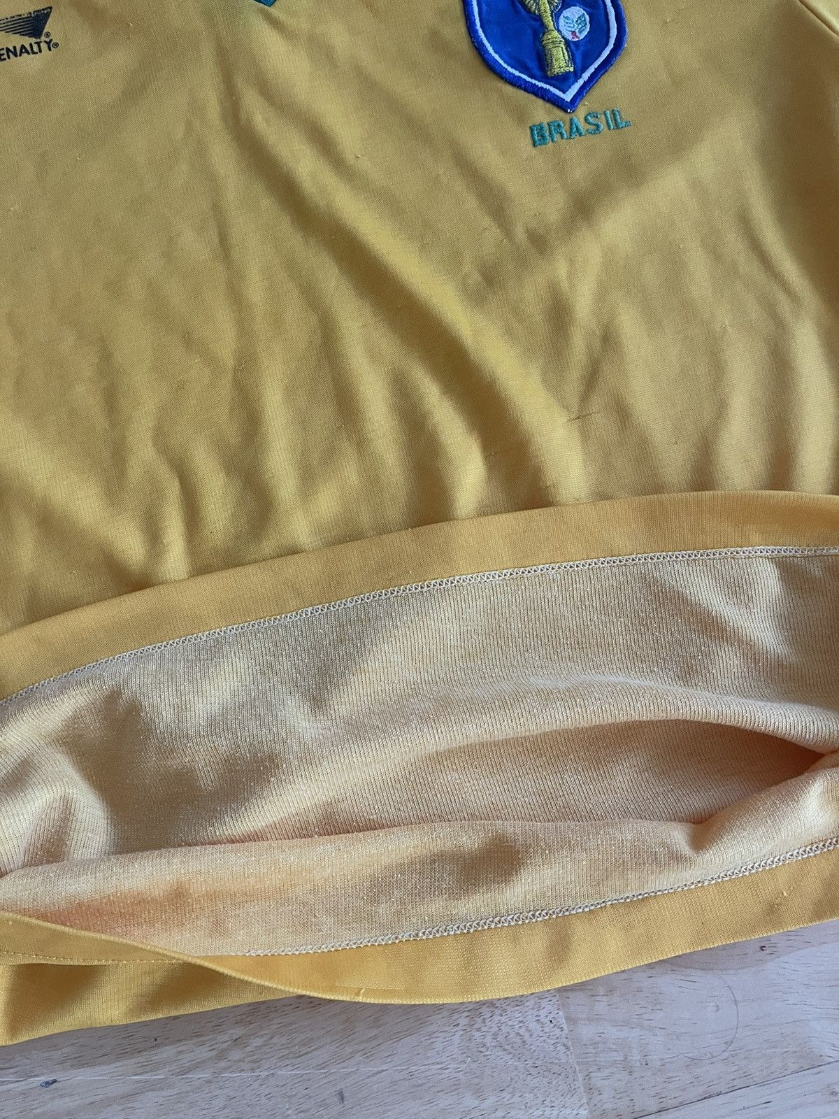 Penalty Incredibly Rare 1985 Brazil Home Football Shirt (M) Size US M / EU 48-50 / 2 - 7 Thumbnail