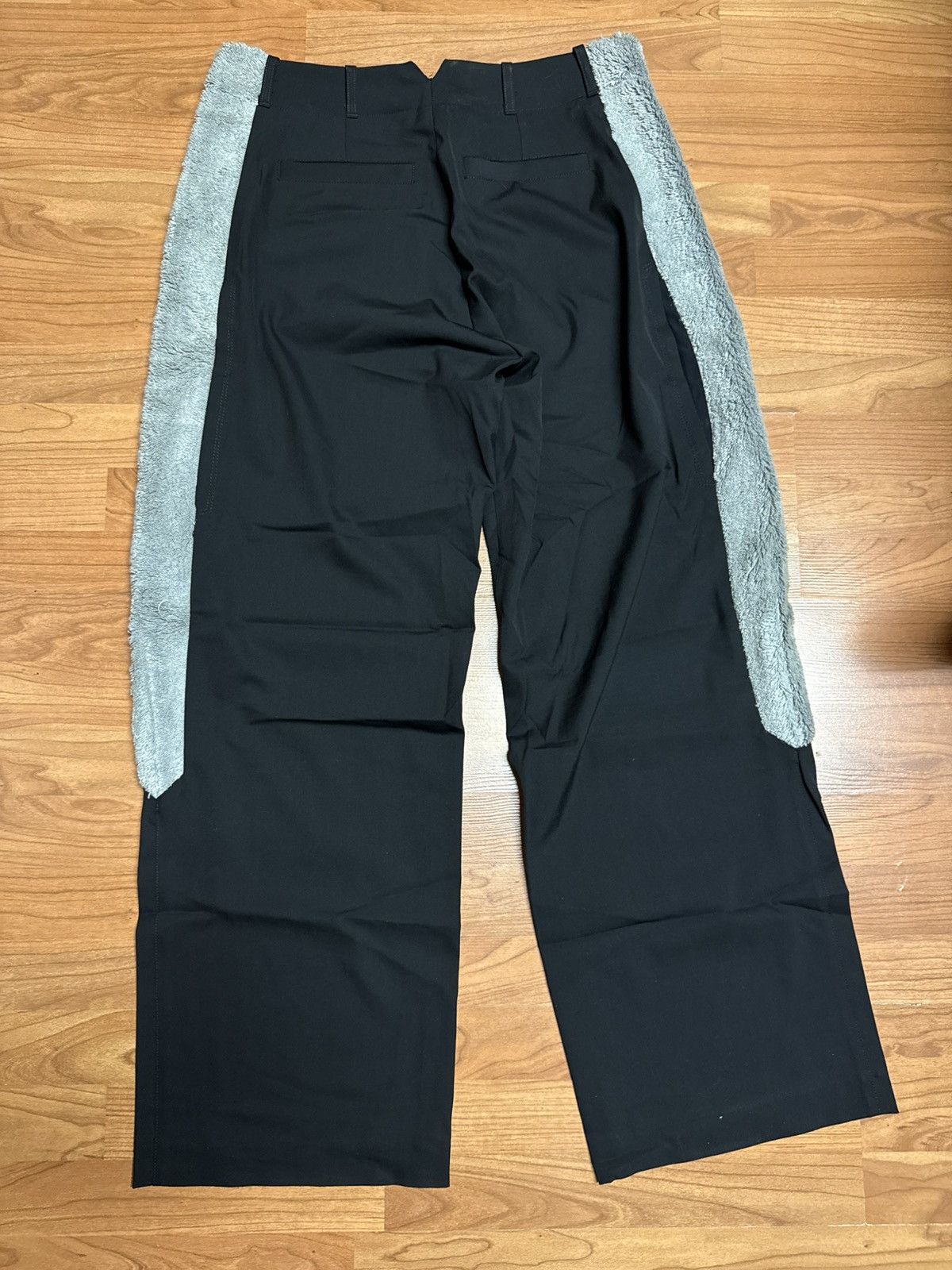 Kiko Kostadinov Kiko kostadinov Zlatyu fur trousers Size US 34 / EU 50 - 2 Thumbnail