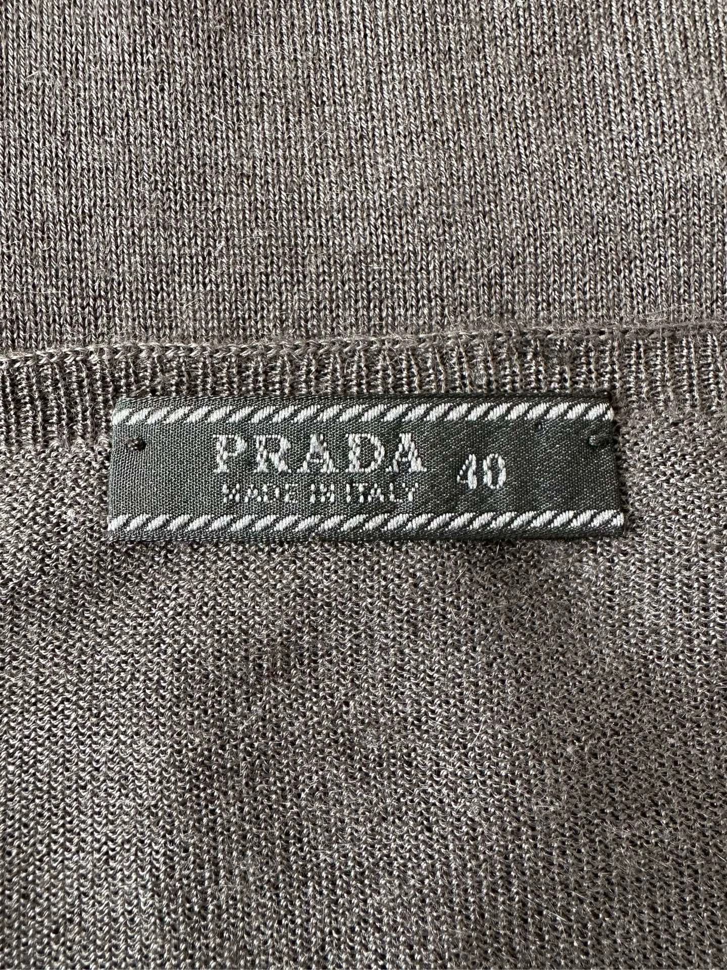 Prada PRADA women's gray knit long-sleeve top 40 Size M / US 6-8 / IT 42-44 - 7 Thumbnail