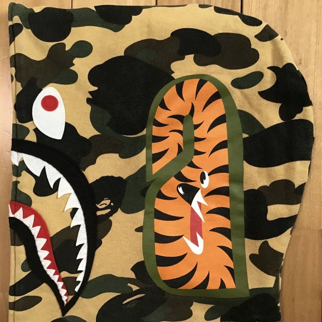 Bape BAPE 1st camo yellow shark full zip hoodie a bathing ape WGM Size US XL / EU 56 / 4 - 5 Thumbnail