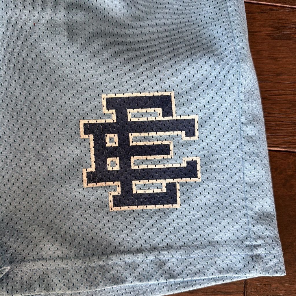 Eric Emanuel × NCAA Eric Emanuel x UNC Mesh Shorts Large Size US 32 / EU 48 - 2 Thumbnail