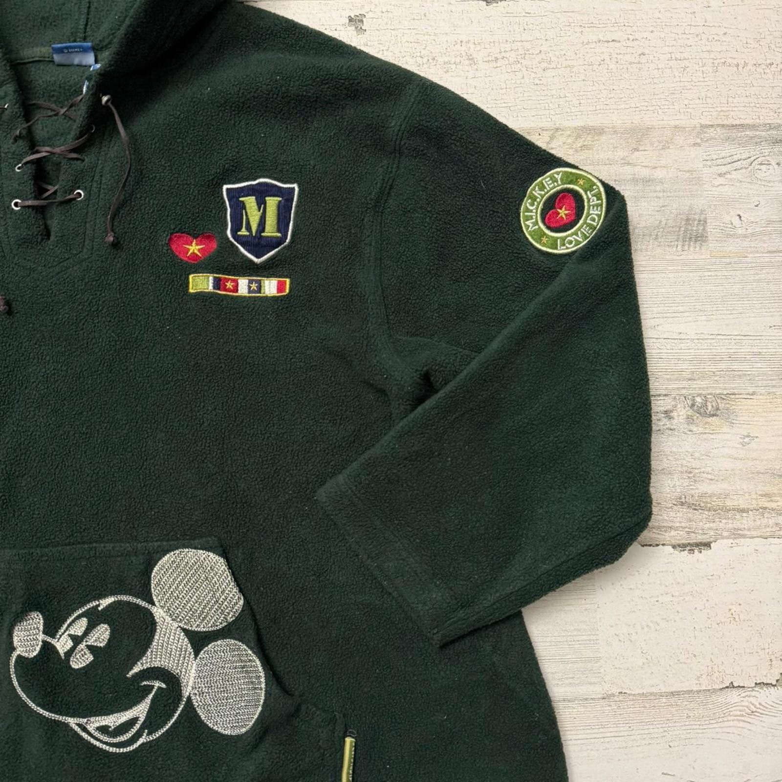 Disney Vintage Disney Boxy Mickey embroidered fleece hoodie XL Size US XL / EU 56 / 4 - 2 Thumbnail