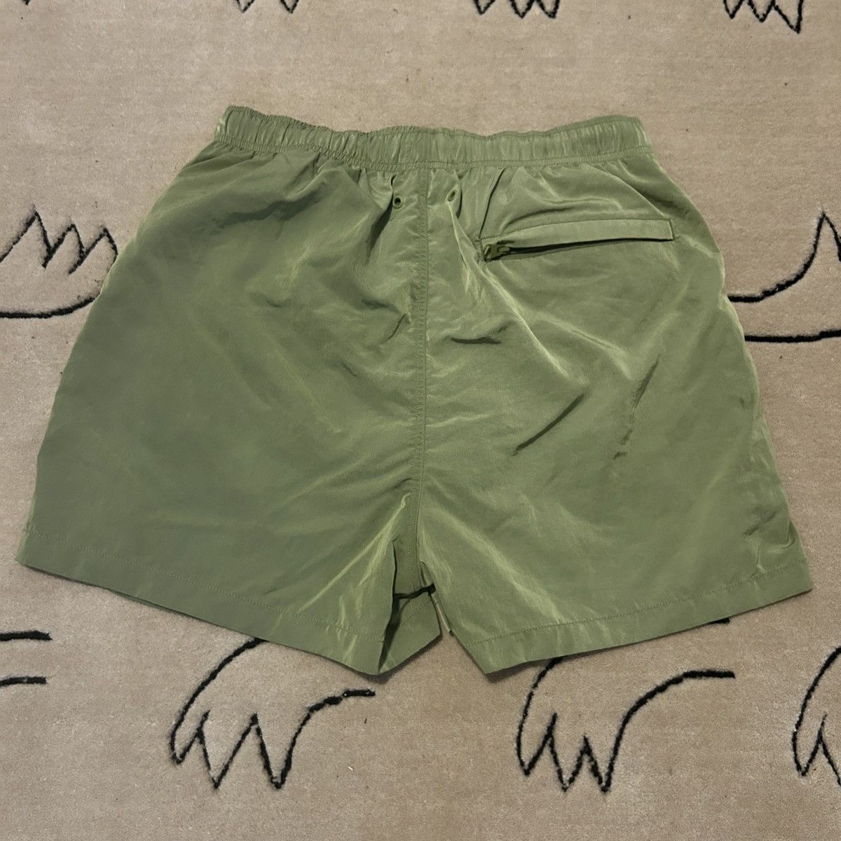 Arket X Mr Porter Nylon shell shorts Size US 29 - 4 Thumbnail