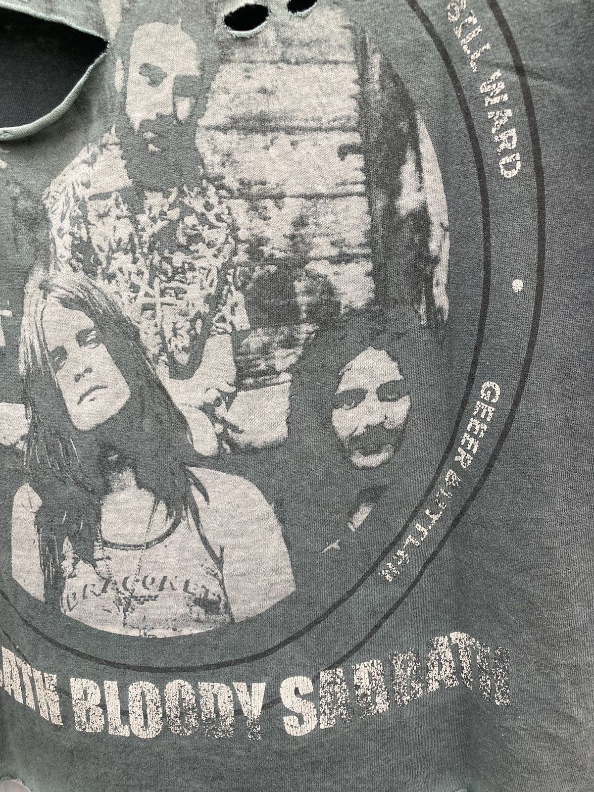 Band Tees Destroy Black Sabbath, Sabbath Bloody Sabbath Size US S / EU 44-46 / 1 - 21 Thumbnail