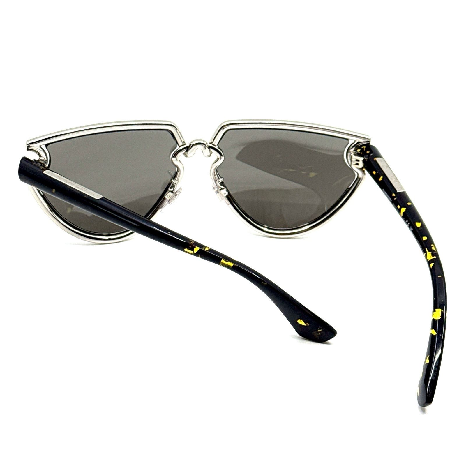 Burberry New, BURBERRY Sunglasses B3152 1005/6G Authentic Size ONE SIZE - 11 Thumbnail