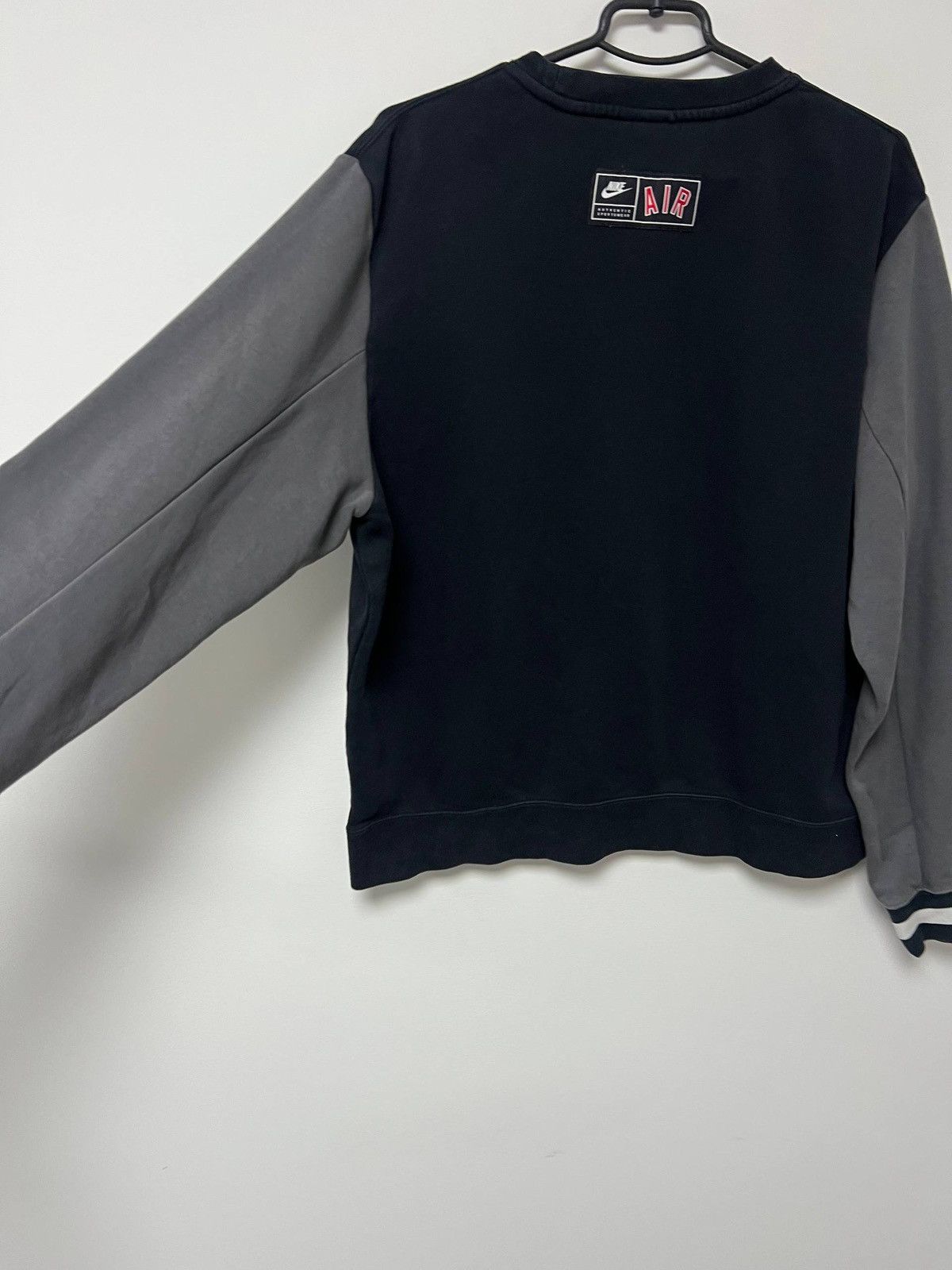 Nike Vintage Nike Air Sweatshirt Hoodie Athletic Black Mens M Size US M / EU 48-50 / 2 - 15 Thumbnail
